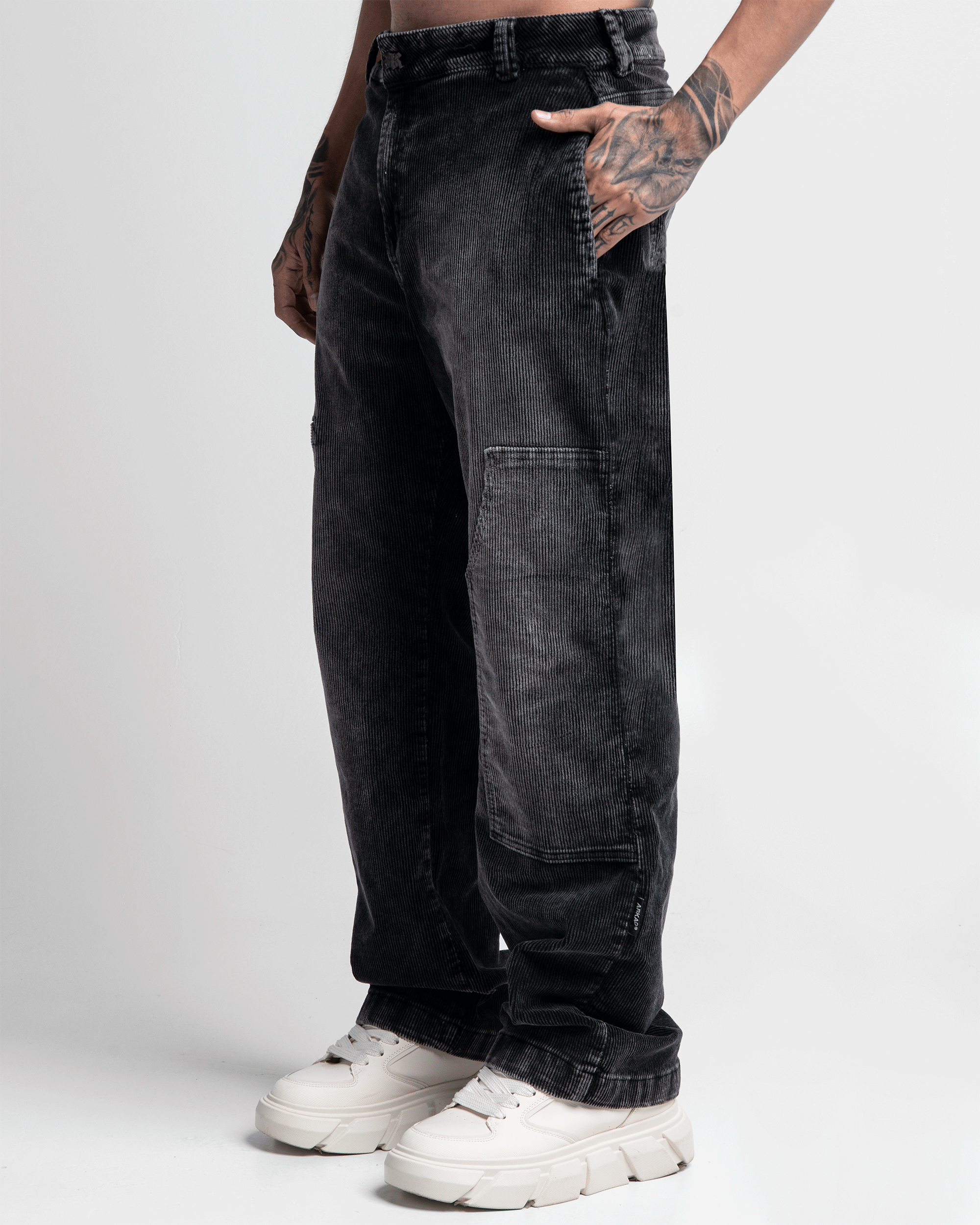 Pantalón Corduroy Acidwash Negro