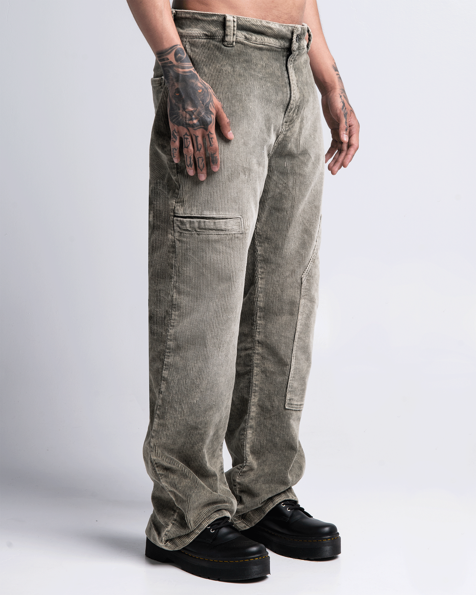 Pantalón Corduroy Acidwash Verde