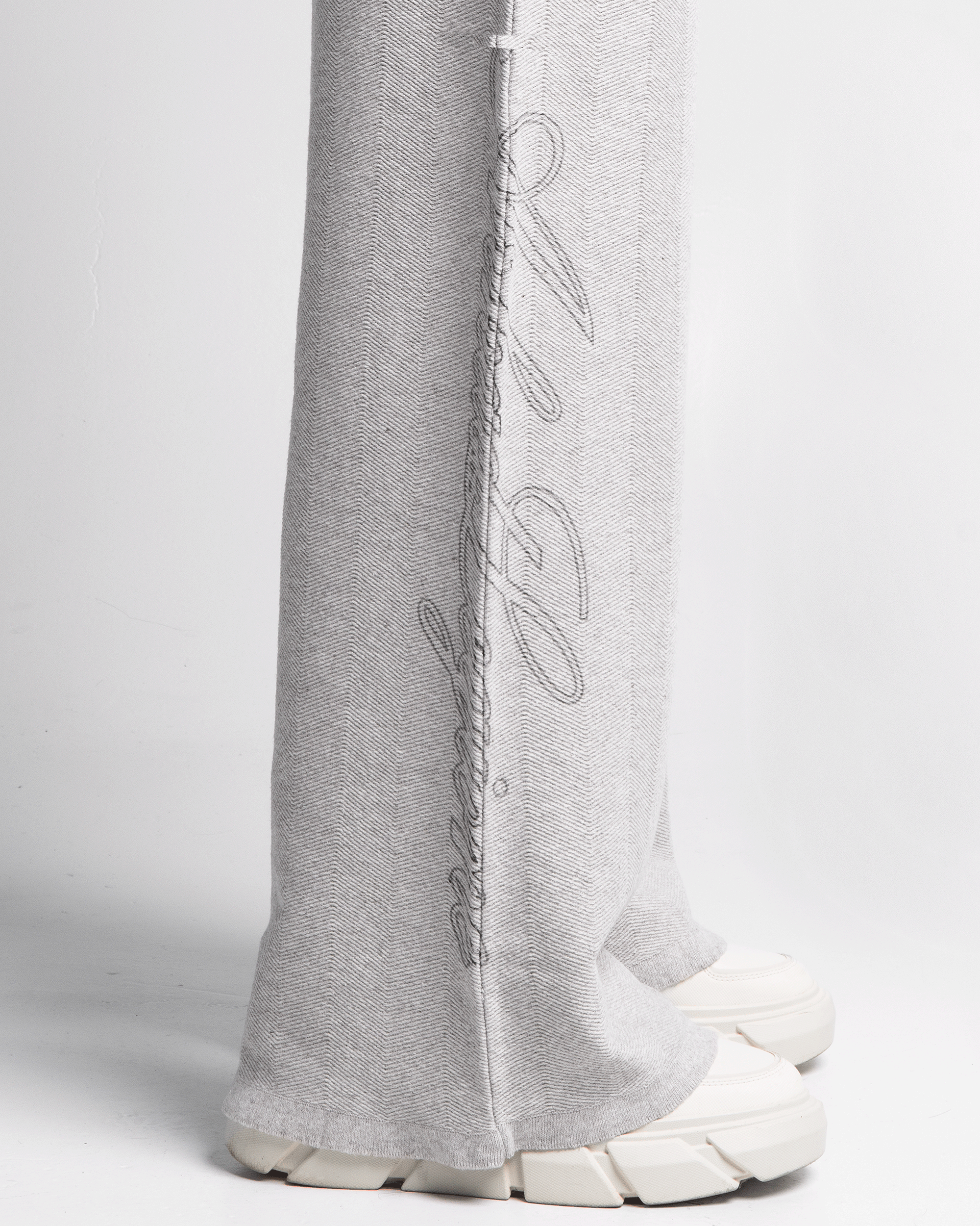 Knit Pant Legione Gris
