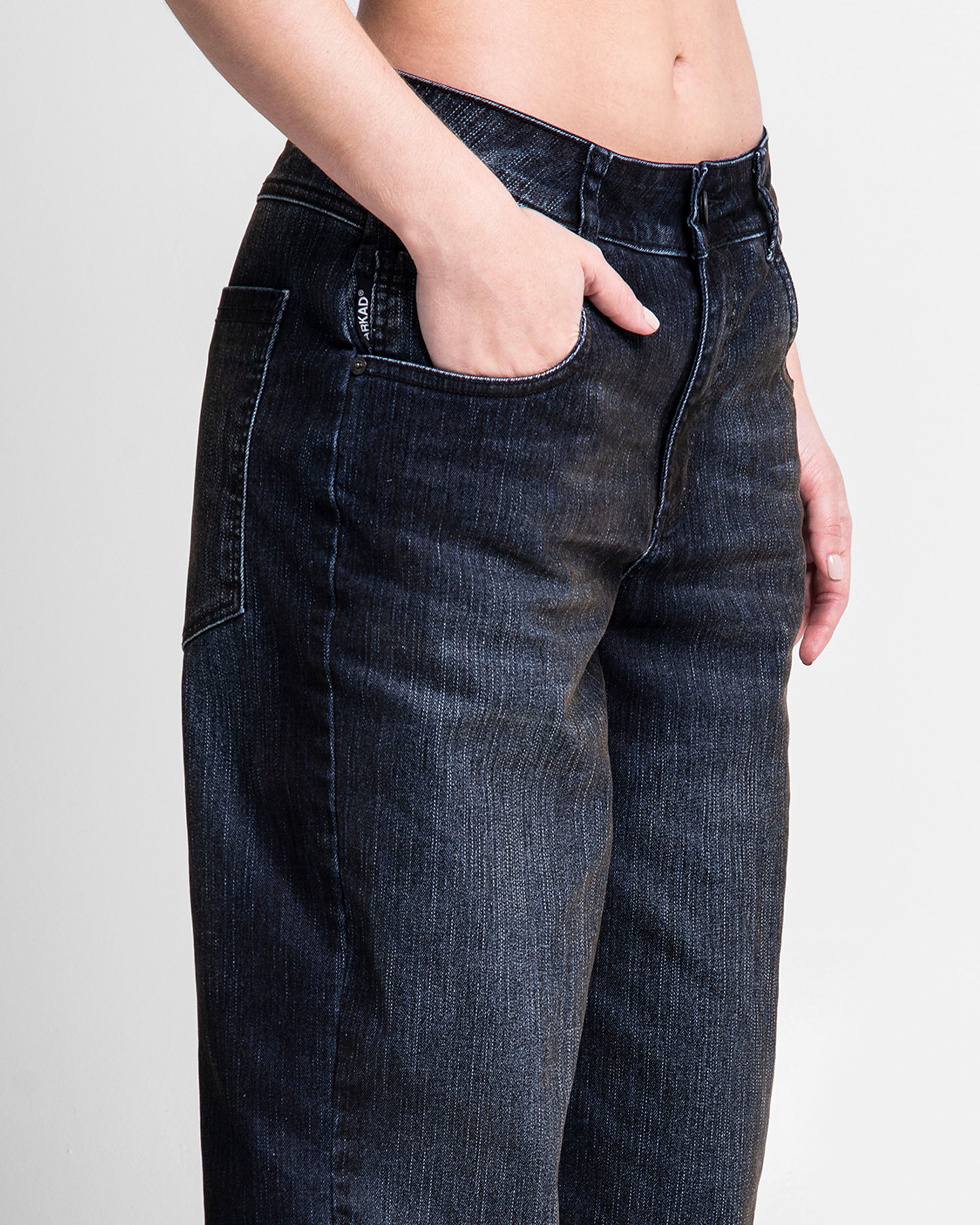 Velvet Jean Negro Mujer