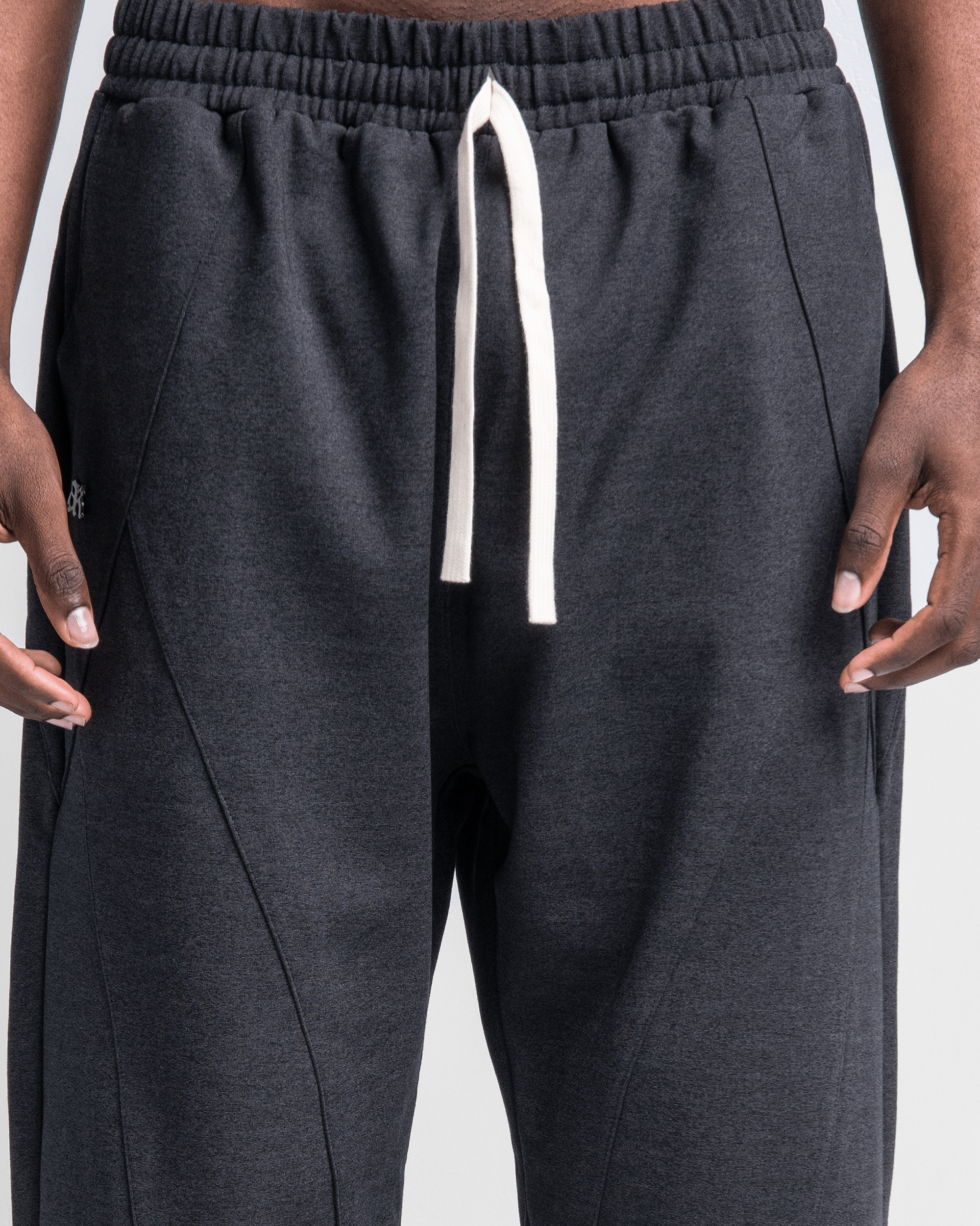 Sweatpant Gris Cortes