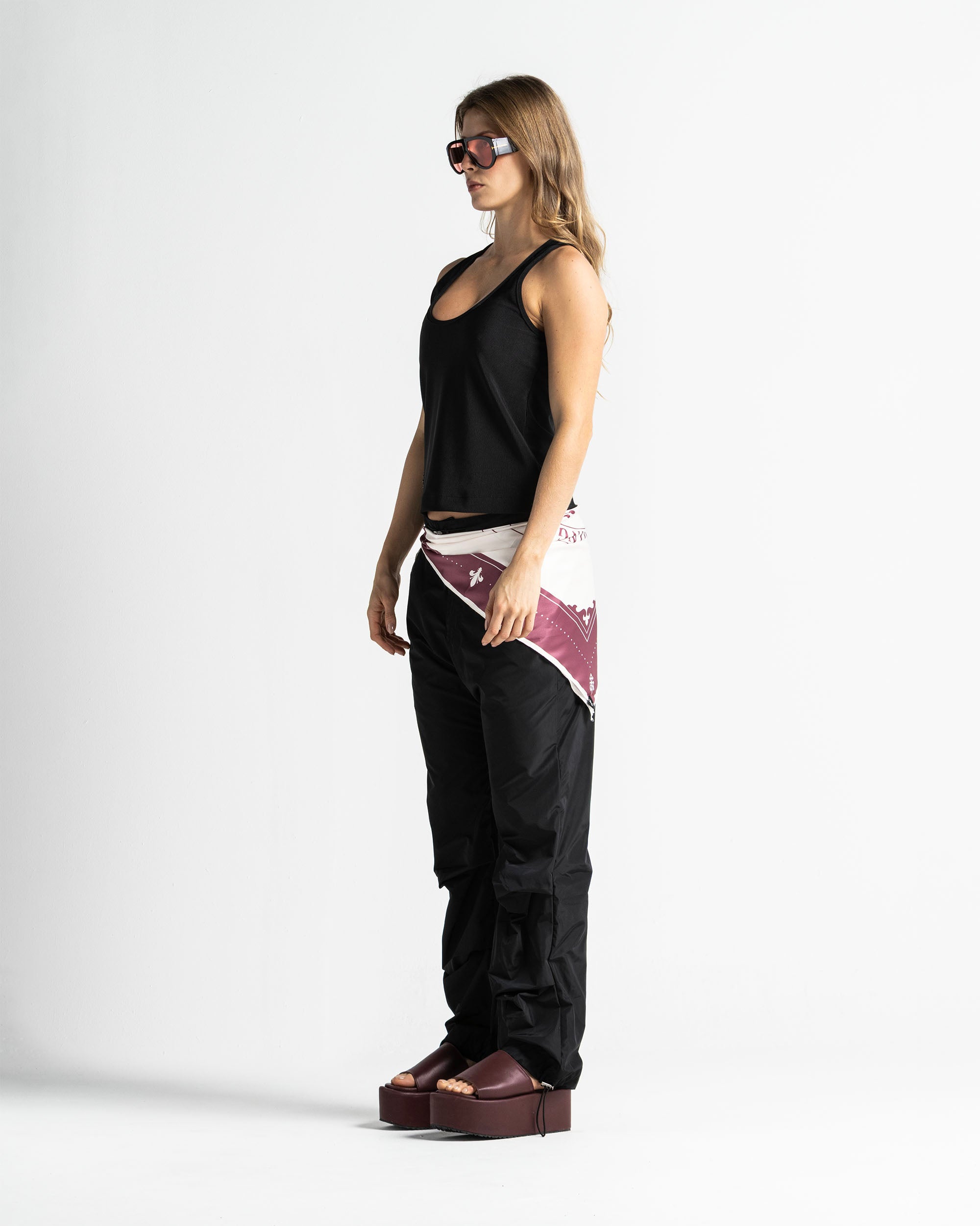 Tank Mujer Negra FF Arkad