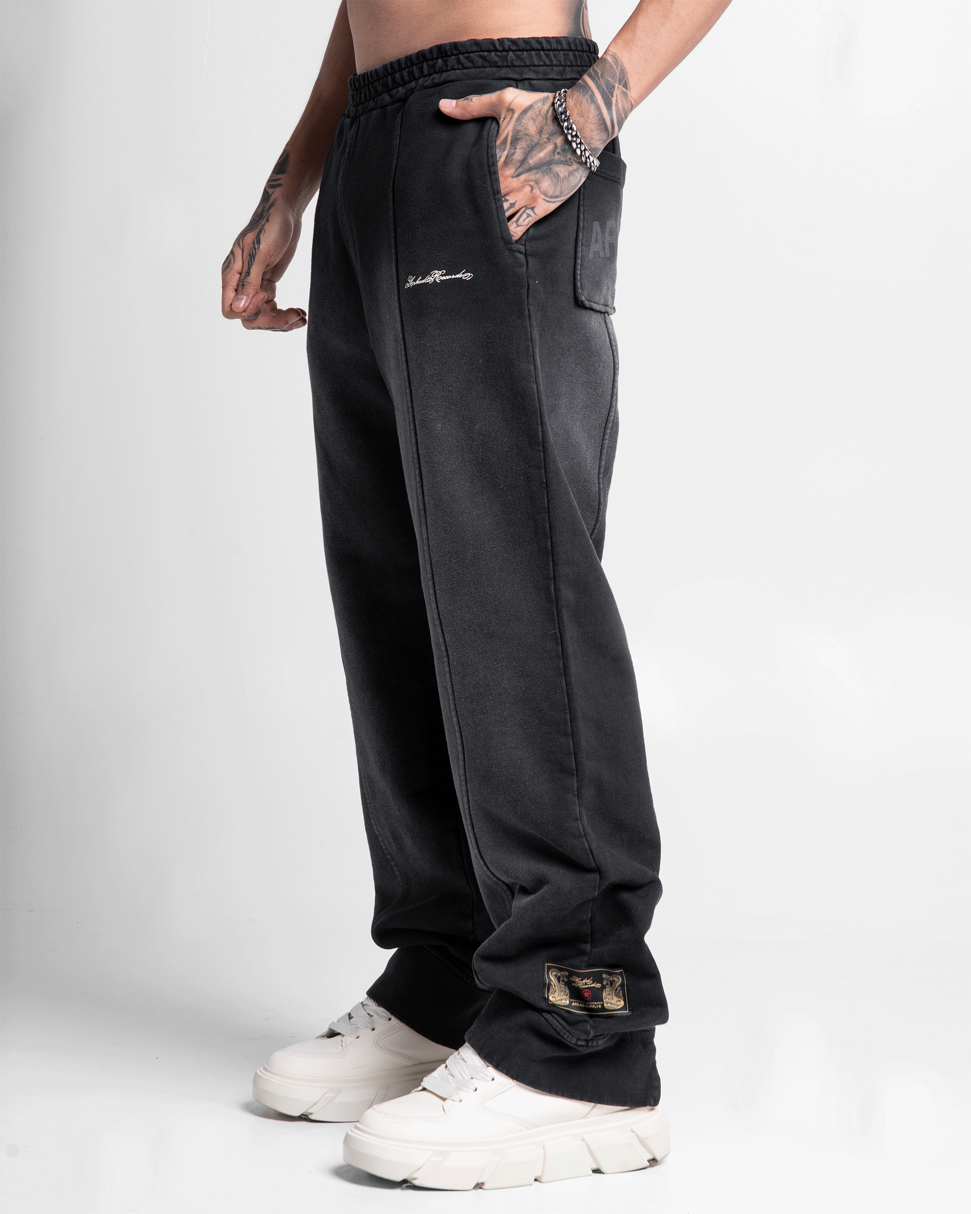 Sweatpant Negra Iluminaciones - Records