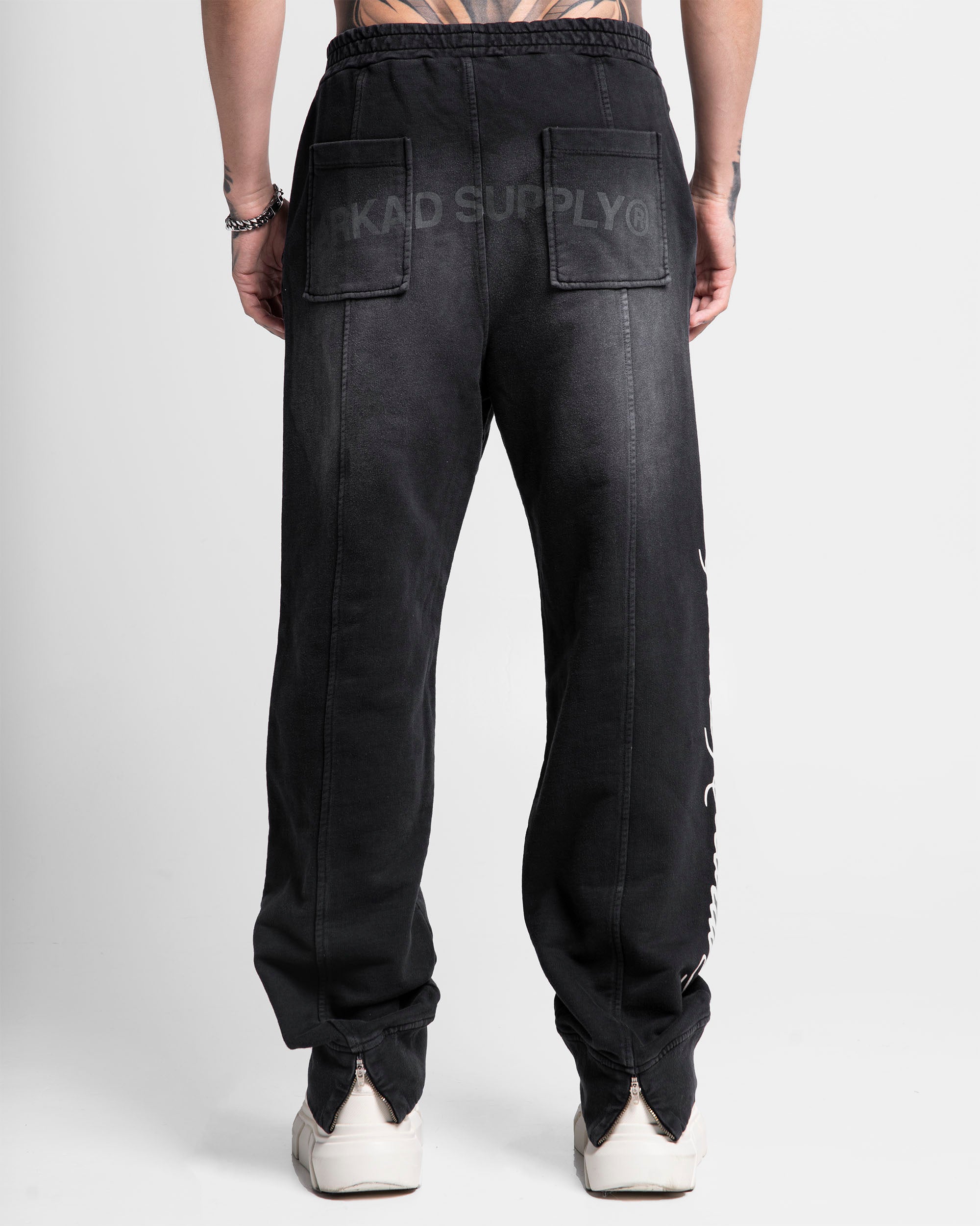 Sweatpant Negra Iluminaciones - Records