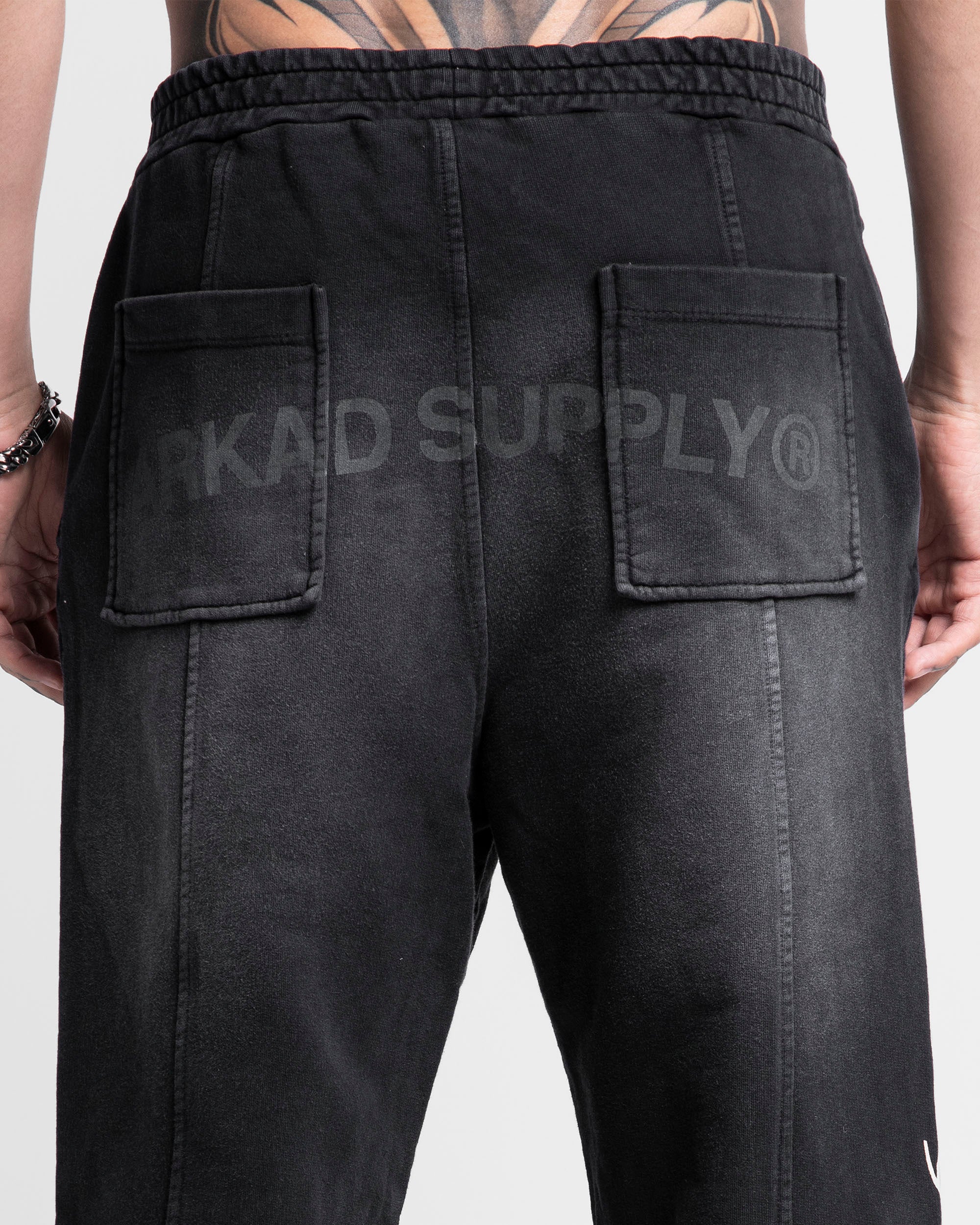 Sweatpant Negra Iluminaciones - Records