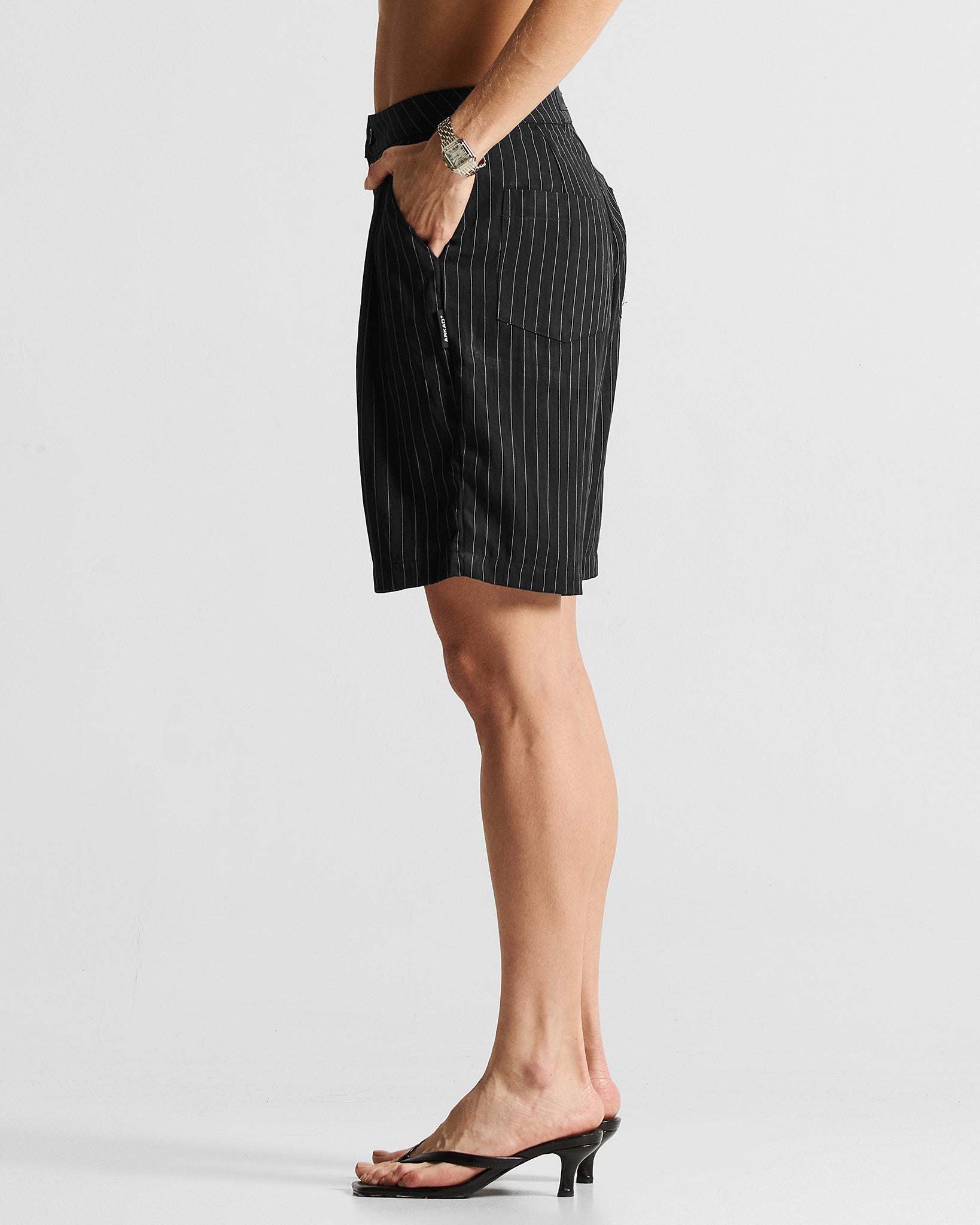 Tailored Pintstripe Jort Mujer