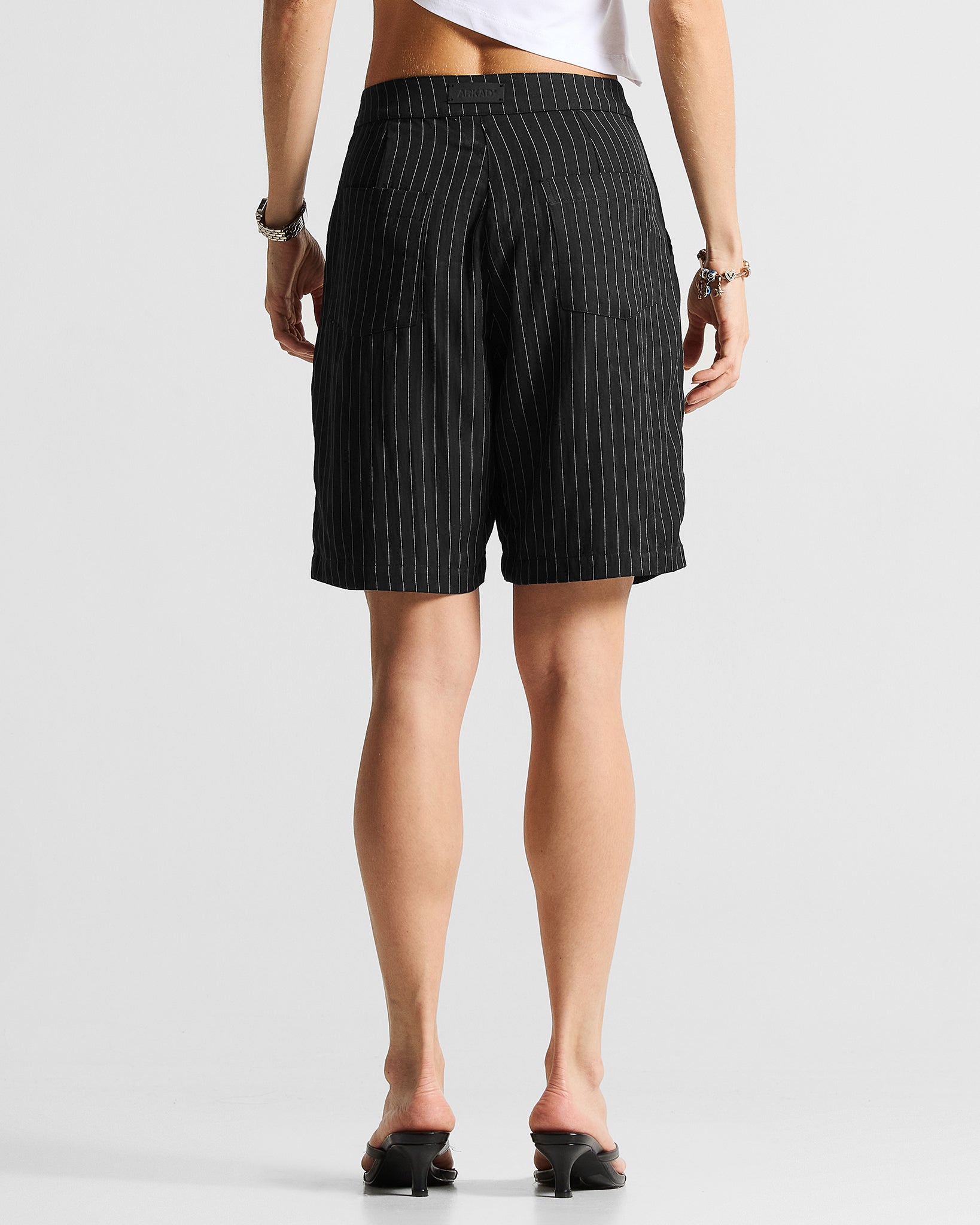 Tailored Pintstripe Jort Mujer