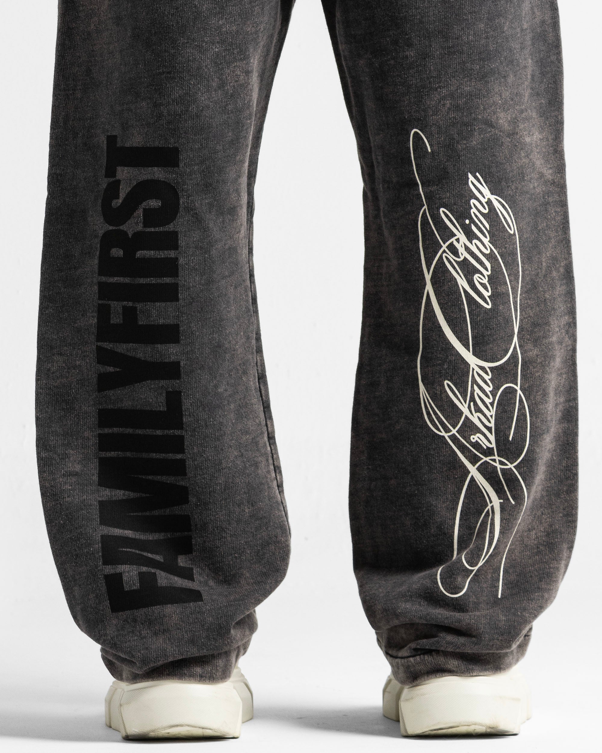 Washed Sweatpant Family Negra