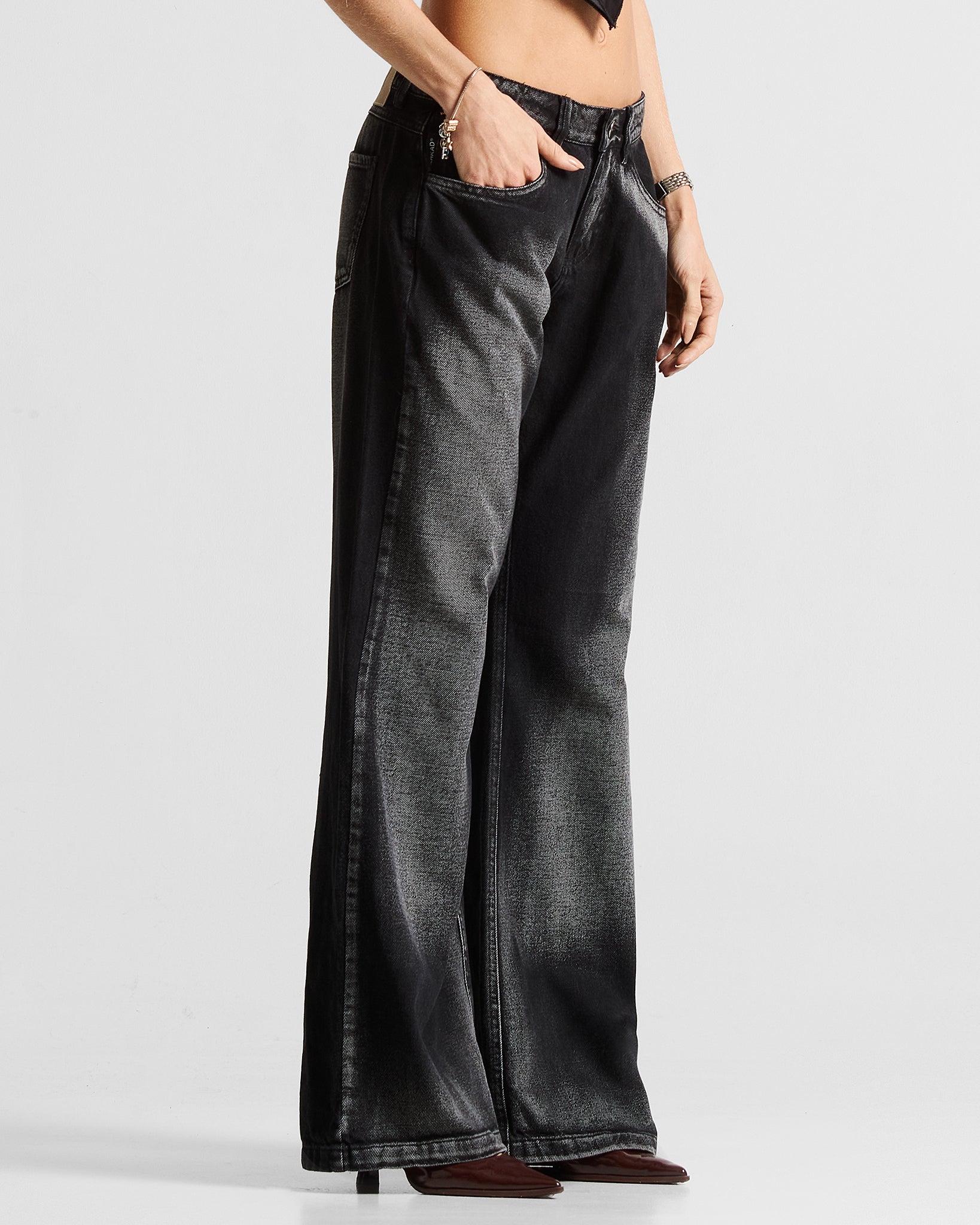 Low Rise Jean Negro Mujer