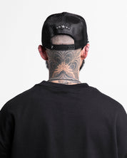 Gorra Velvet Negra Snakes