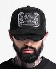 Gorra Velvet Negra Snakes