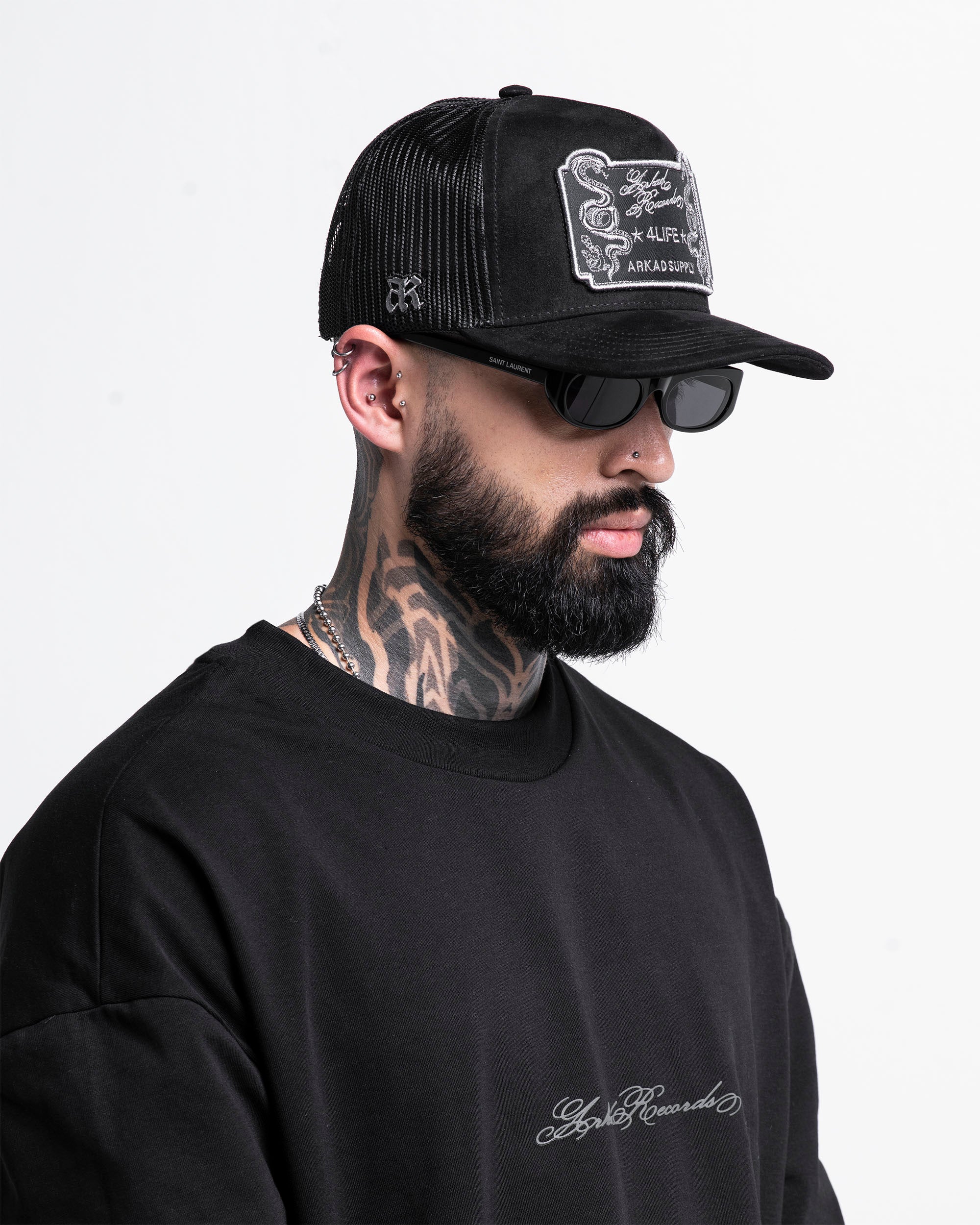 Gorra Velvet Negra Snakes