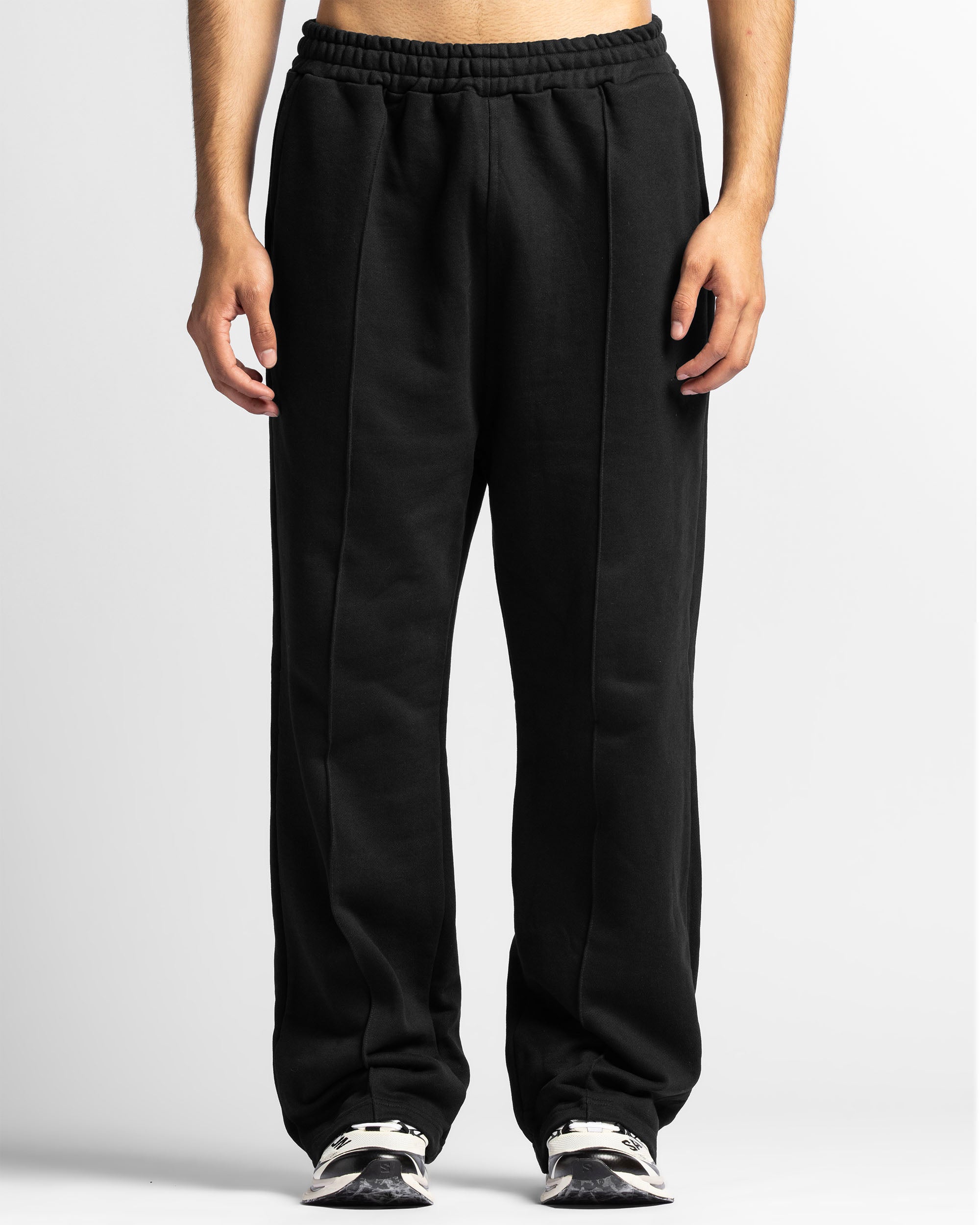 Pintuck Pant Negro Bordado