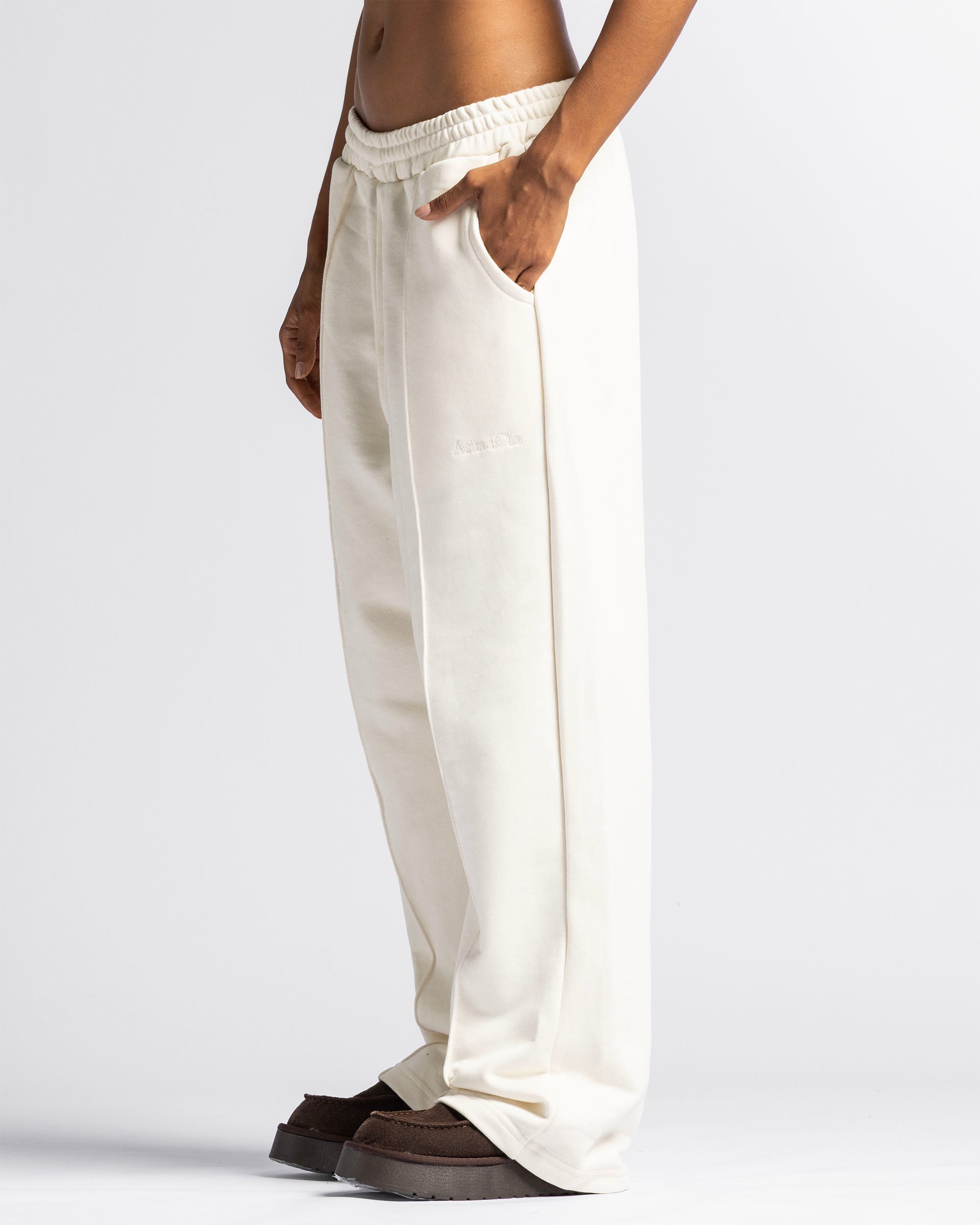 Pintuck Pant Beige Bordado - Unisex