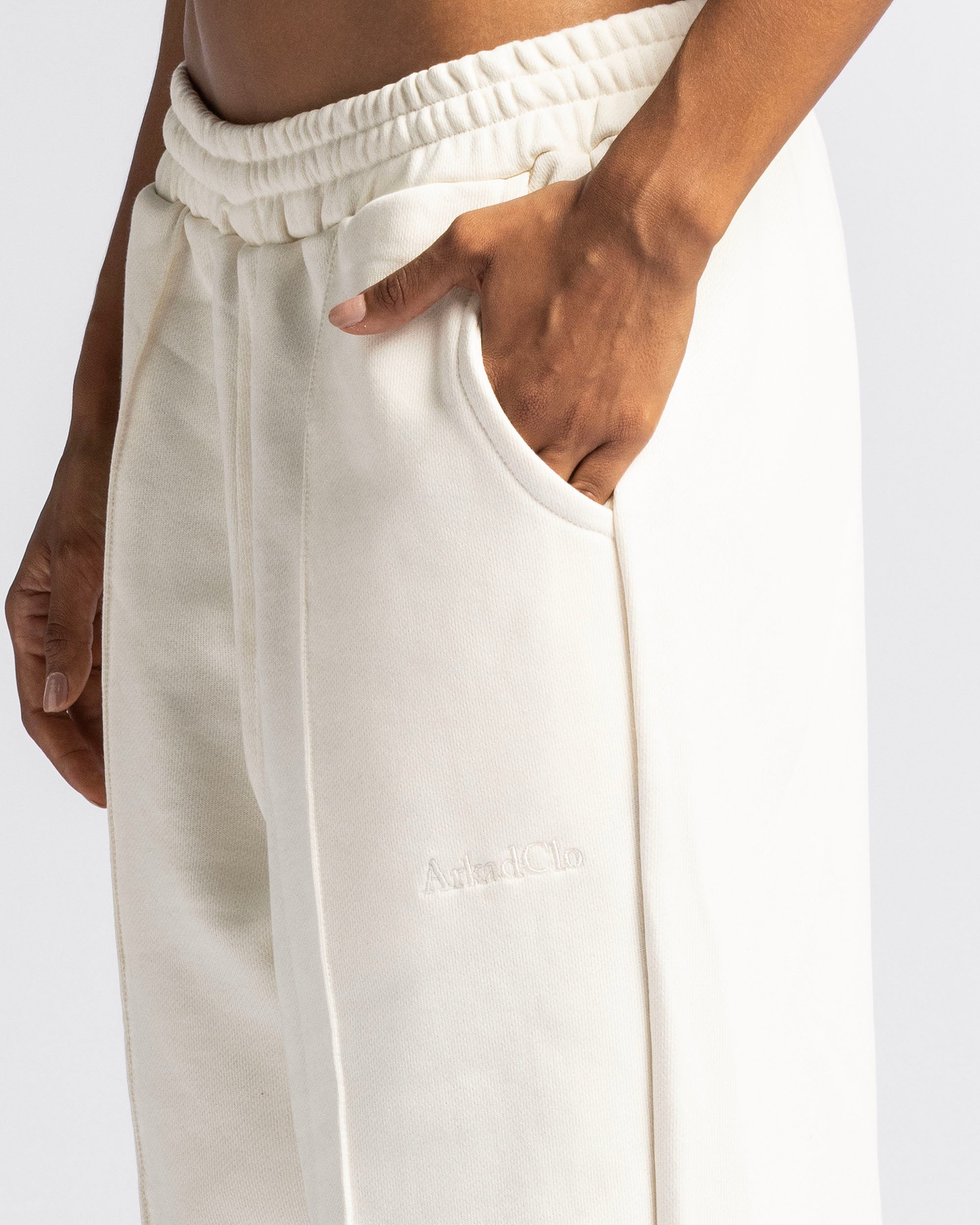 Pintuck Pant Beige Bordado - Unisex