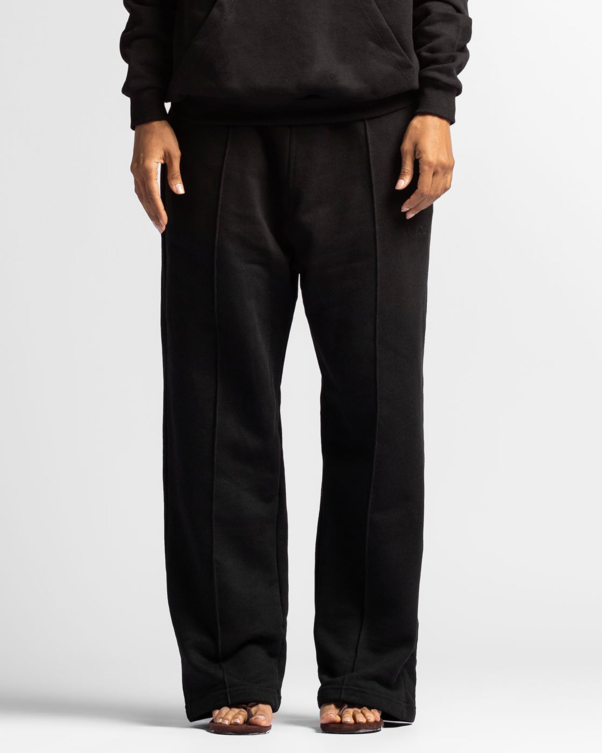 Pintuck Pant Negro Bordado - Unisex
