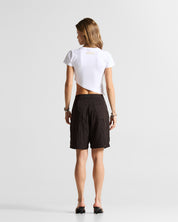 Asymmetric Baby Tee Blanca