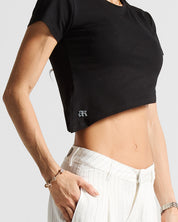 Asymmetric Baby Tee Negra