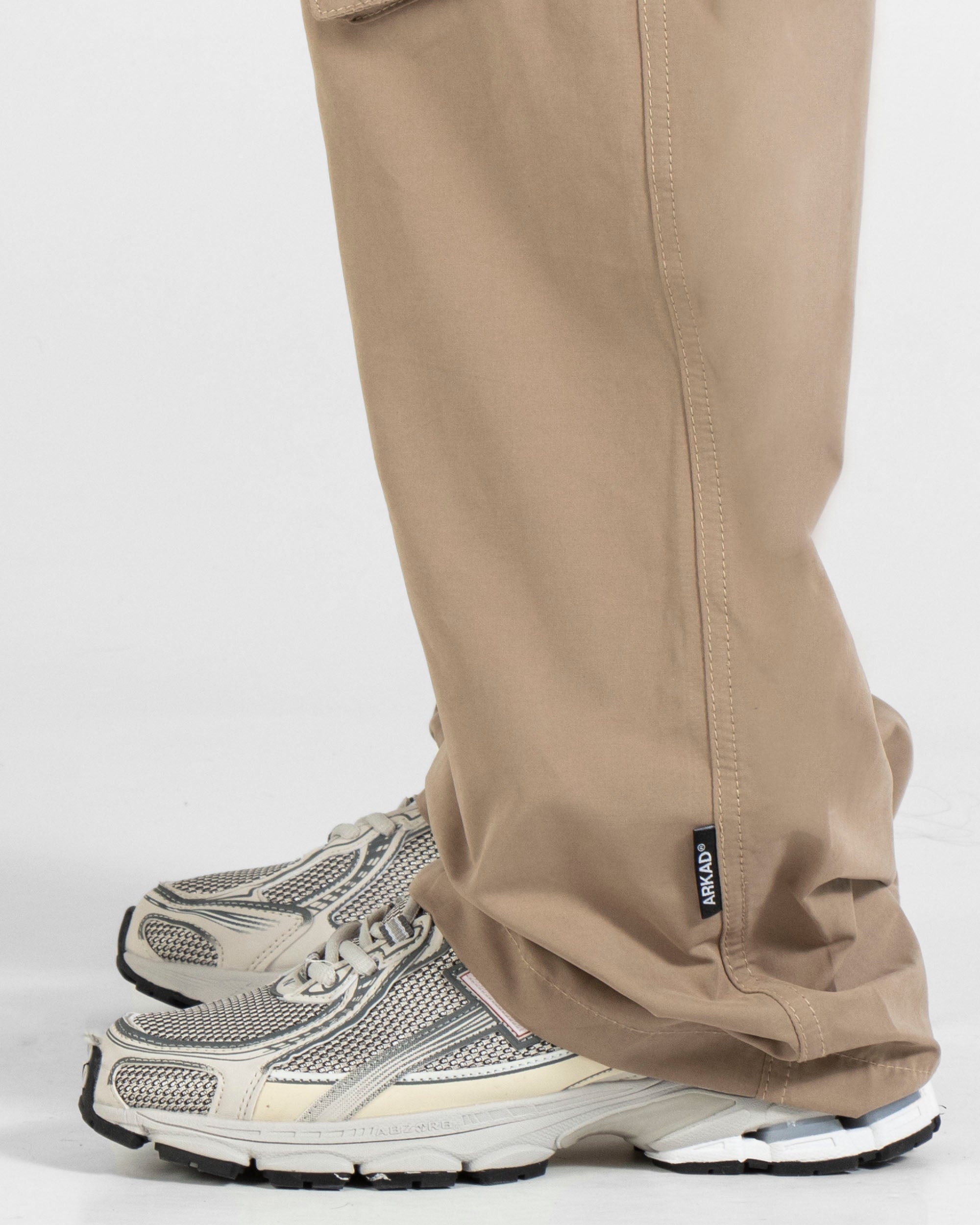 Pantalón Cargo Drill Camel