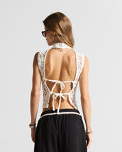 Sleevless Lace Top Beige