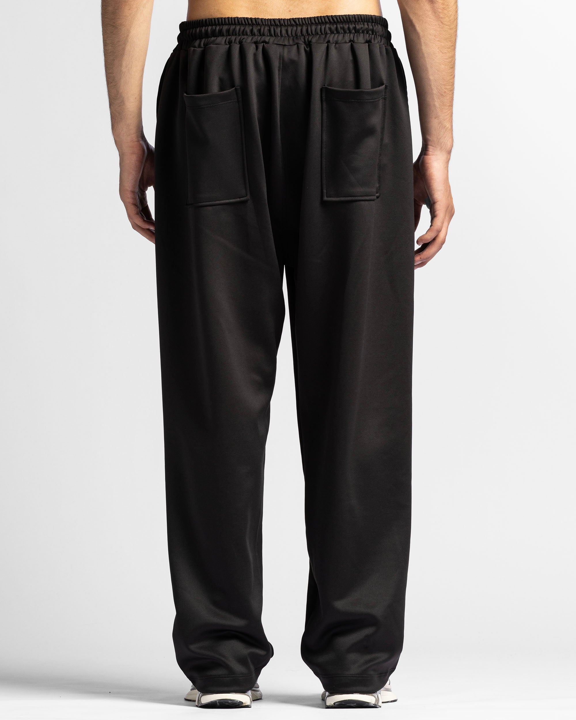 Relaxed Trackpant - Negro