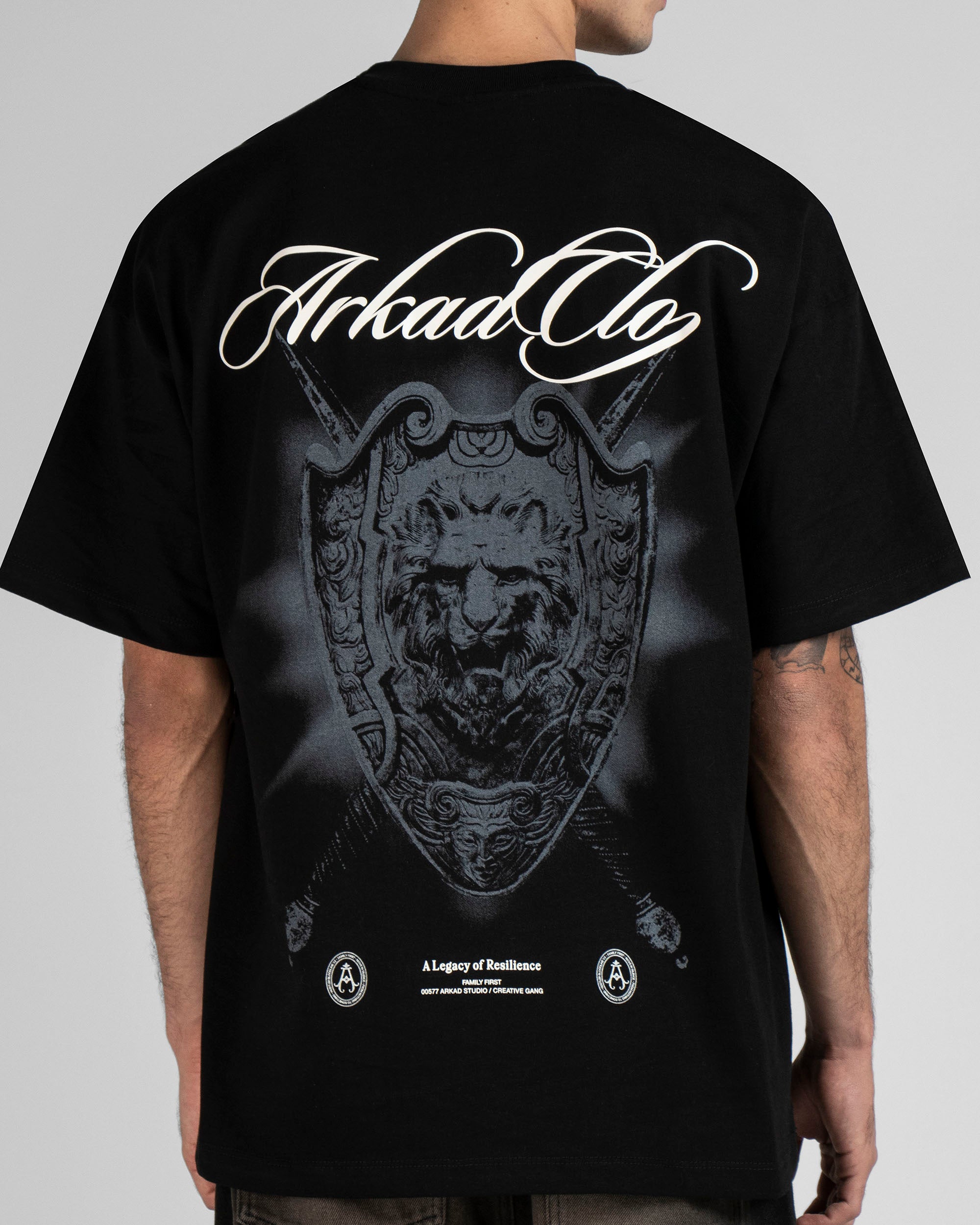 Tshirt Oversize Negra León