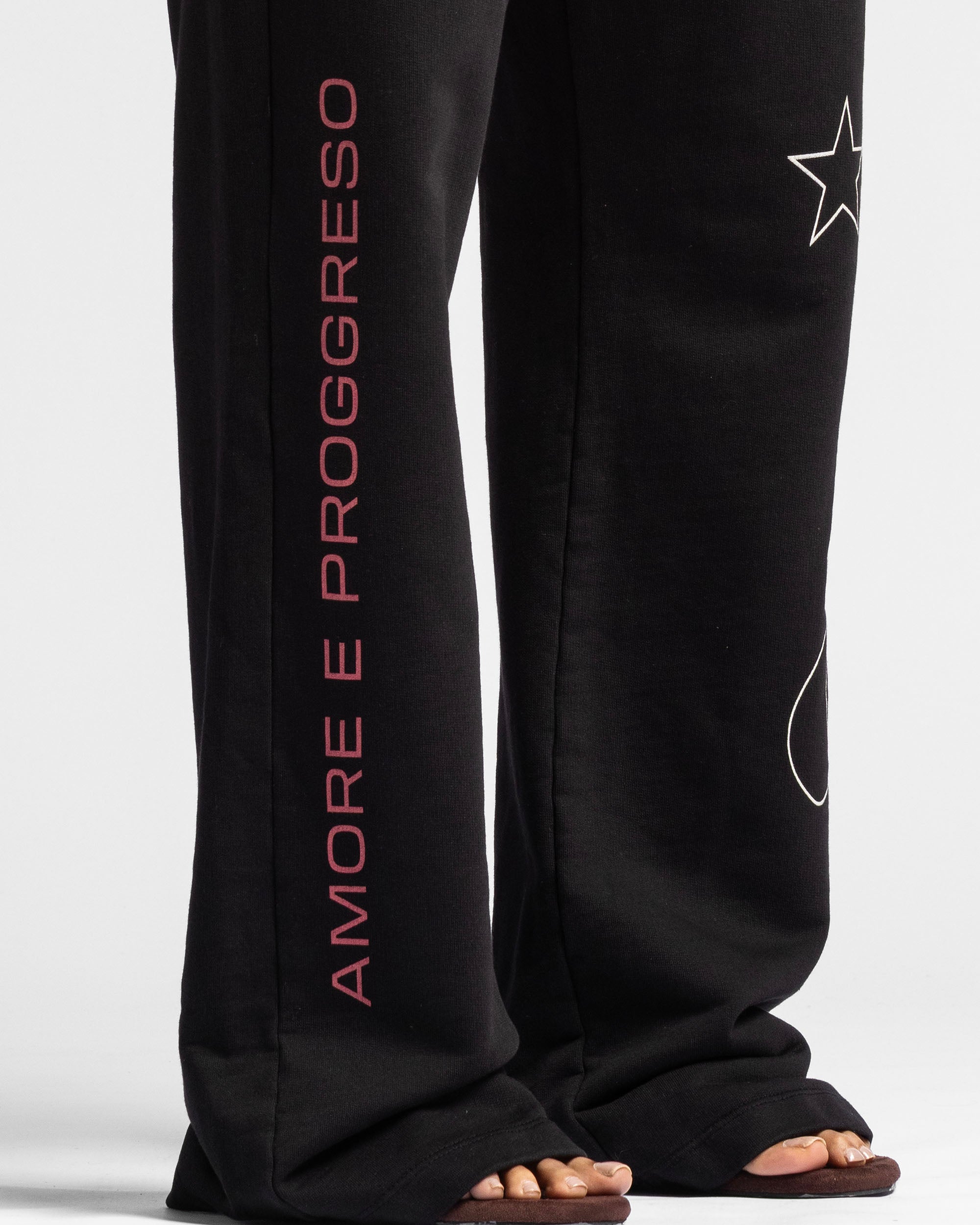Washed Sweatpant Negra Con Rojo - Unisex