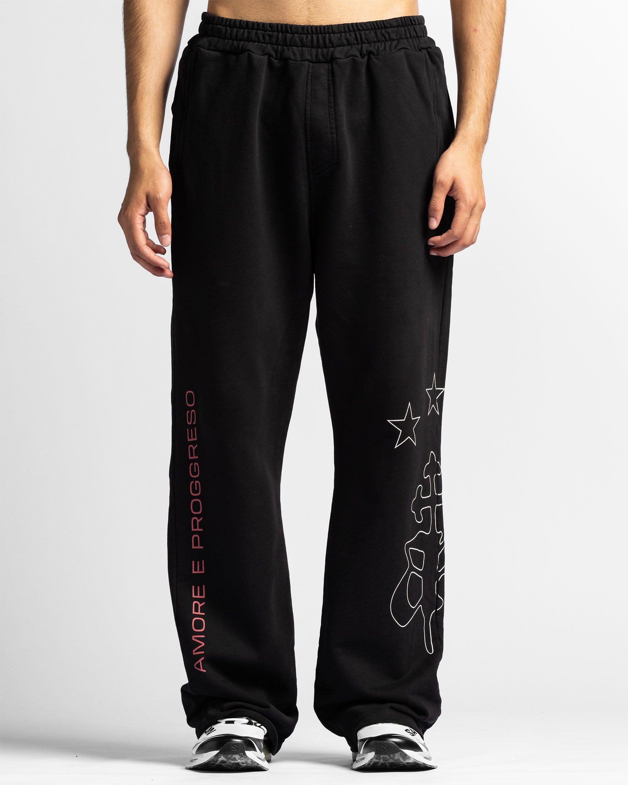 Washed Sweatpant Negra Con Rojo Nato