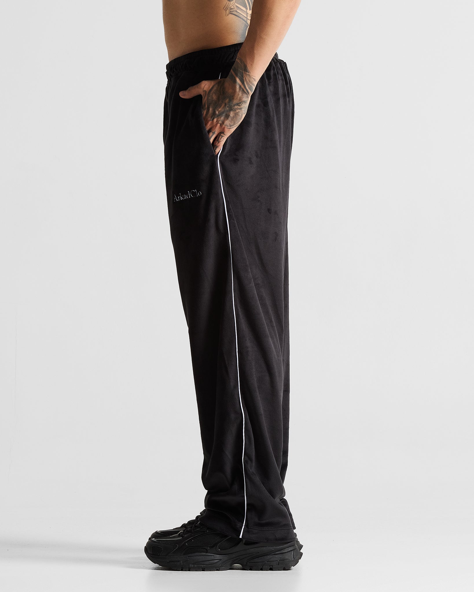 Velvet Sweatpant Negra