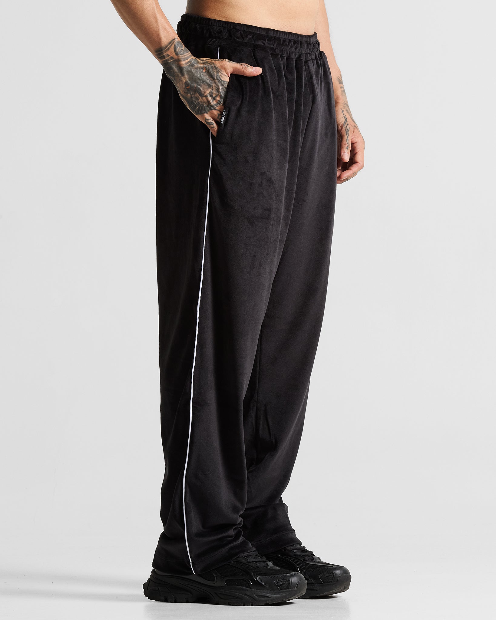 Velvet Sweatpant Negra