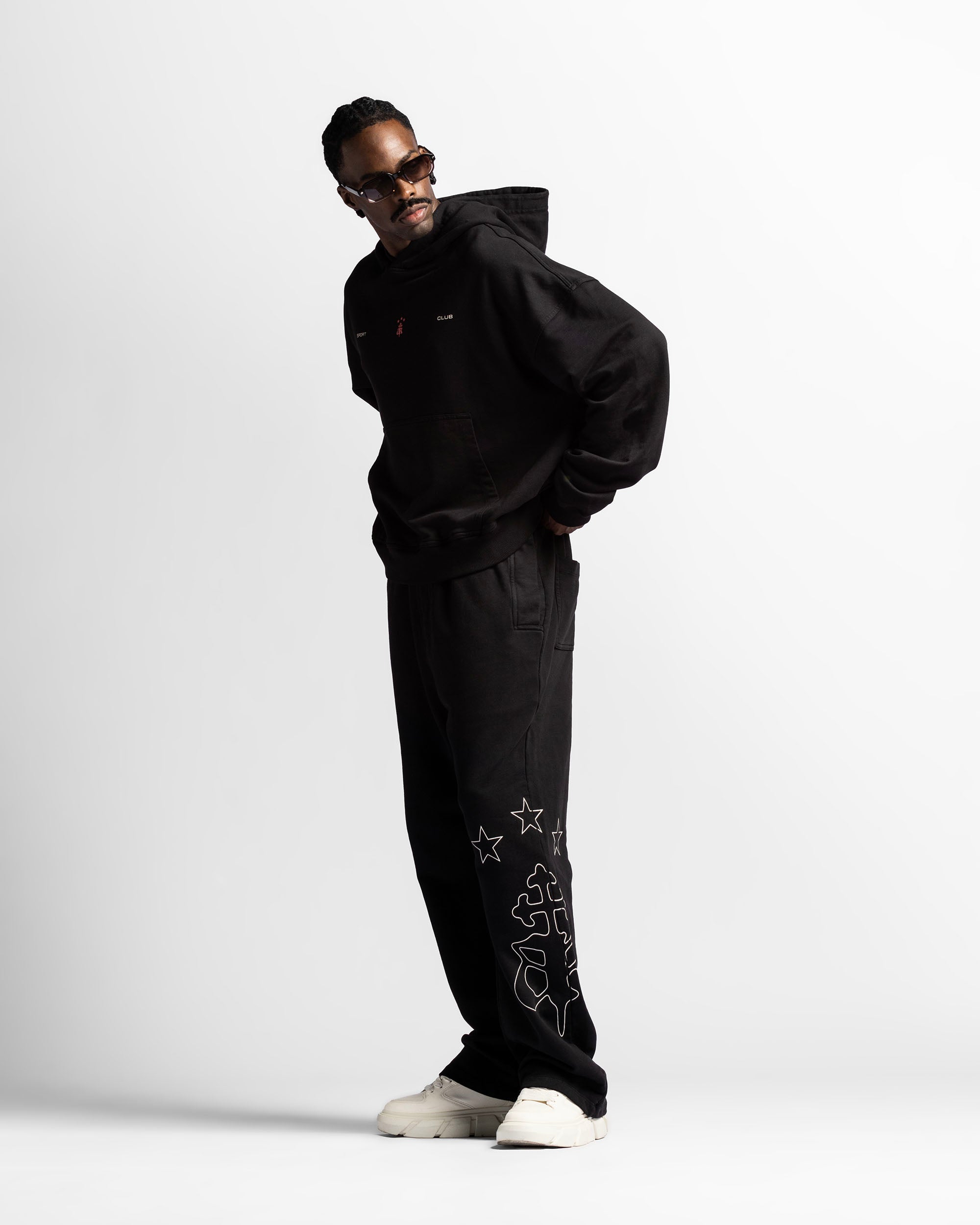 Washed Sweatpant Negra Con Rojo Nato