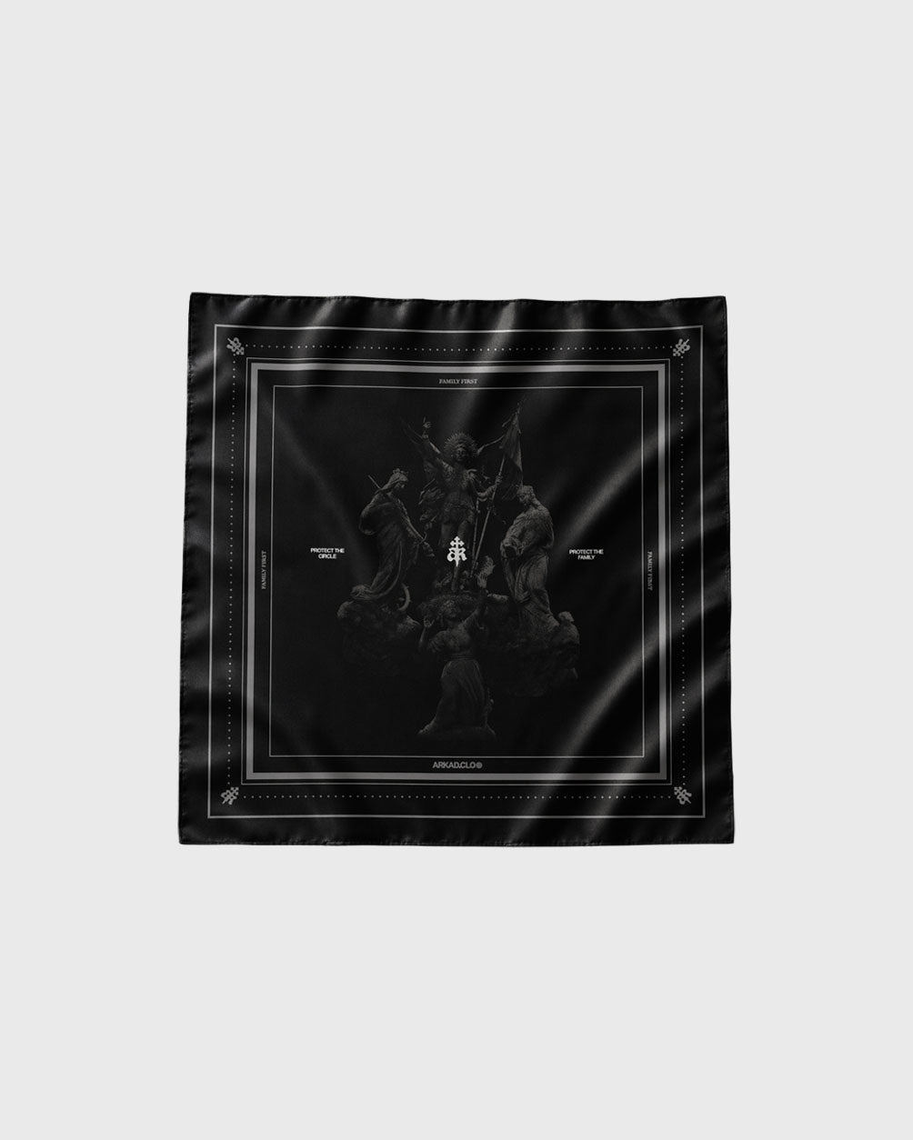 Bandana Negra Family First