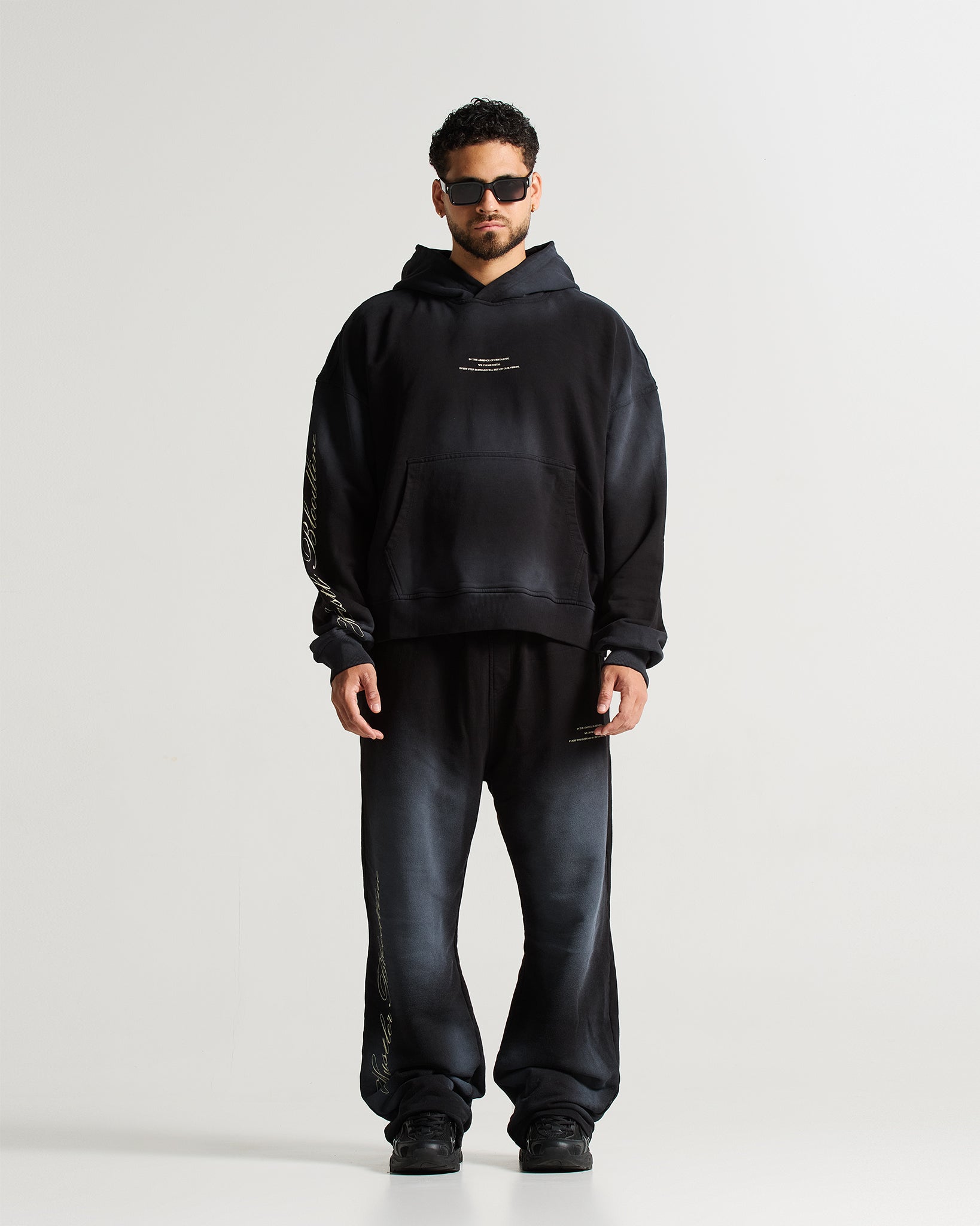 Washed Hoodie Negro Angel Arkad Clo