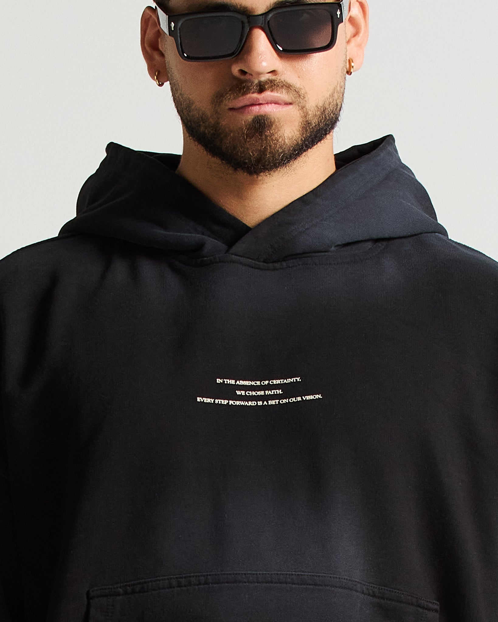 Washed Hoodie Negro Angel Arkad Clo
