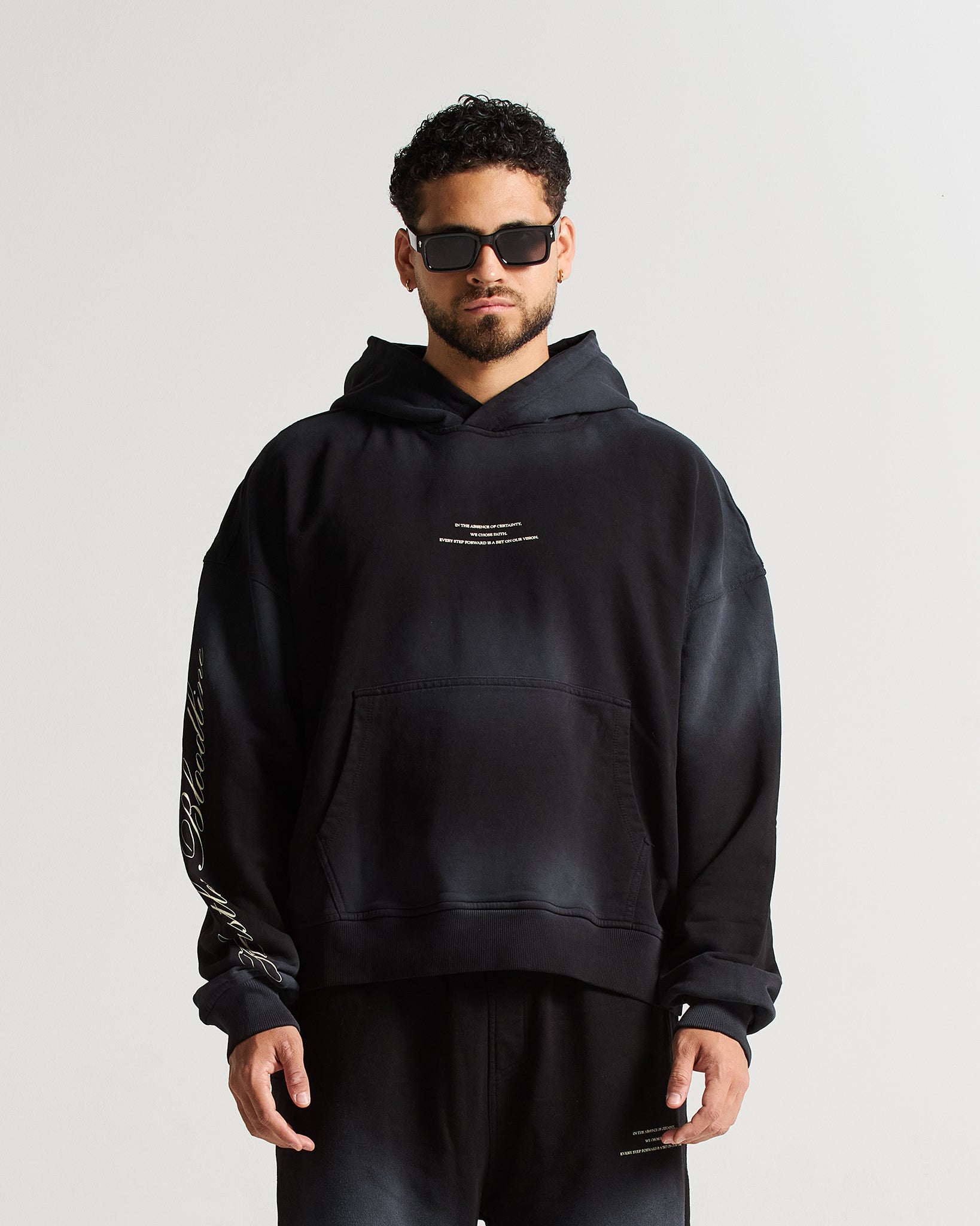 Washed Hoodie Negro Angel Arkad Clo