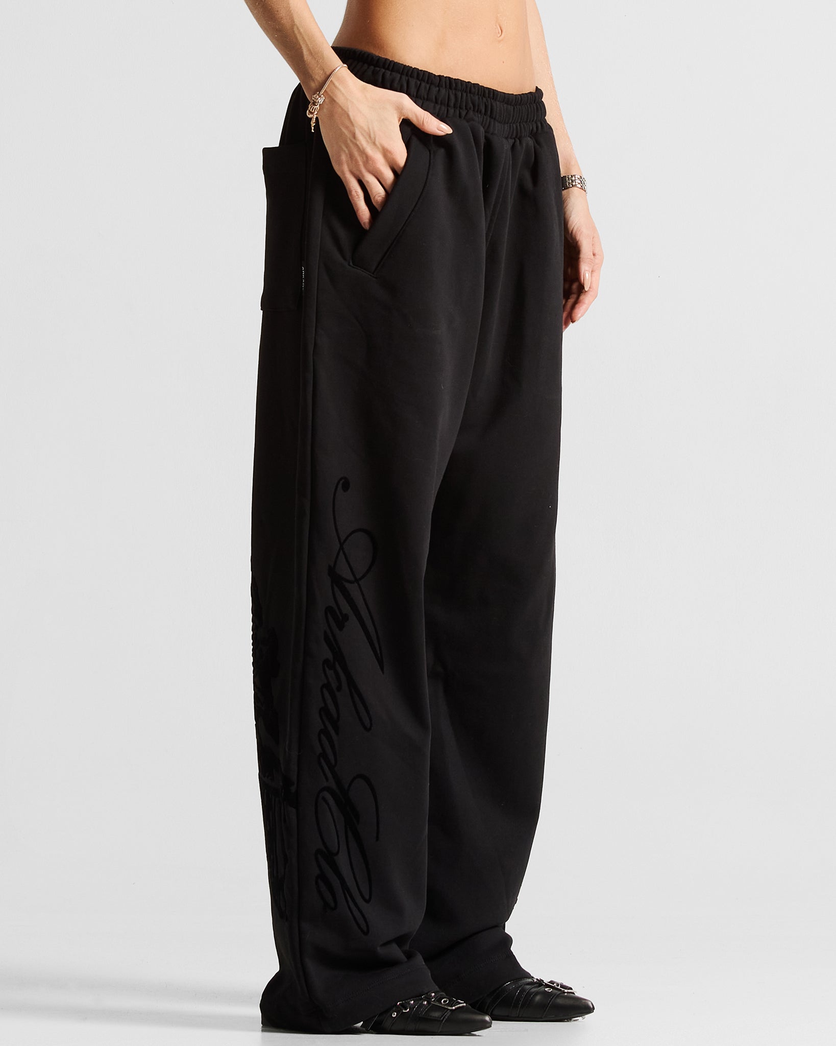 Black Sweatpant Hustler Angeles Velvet - Unisex