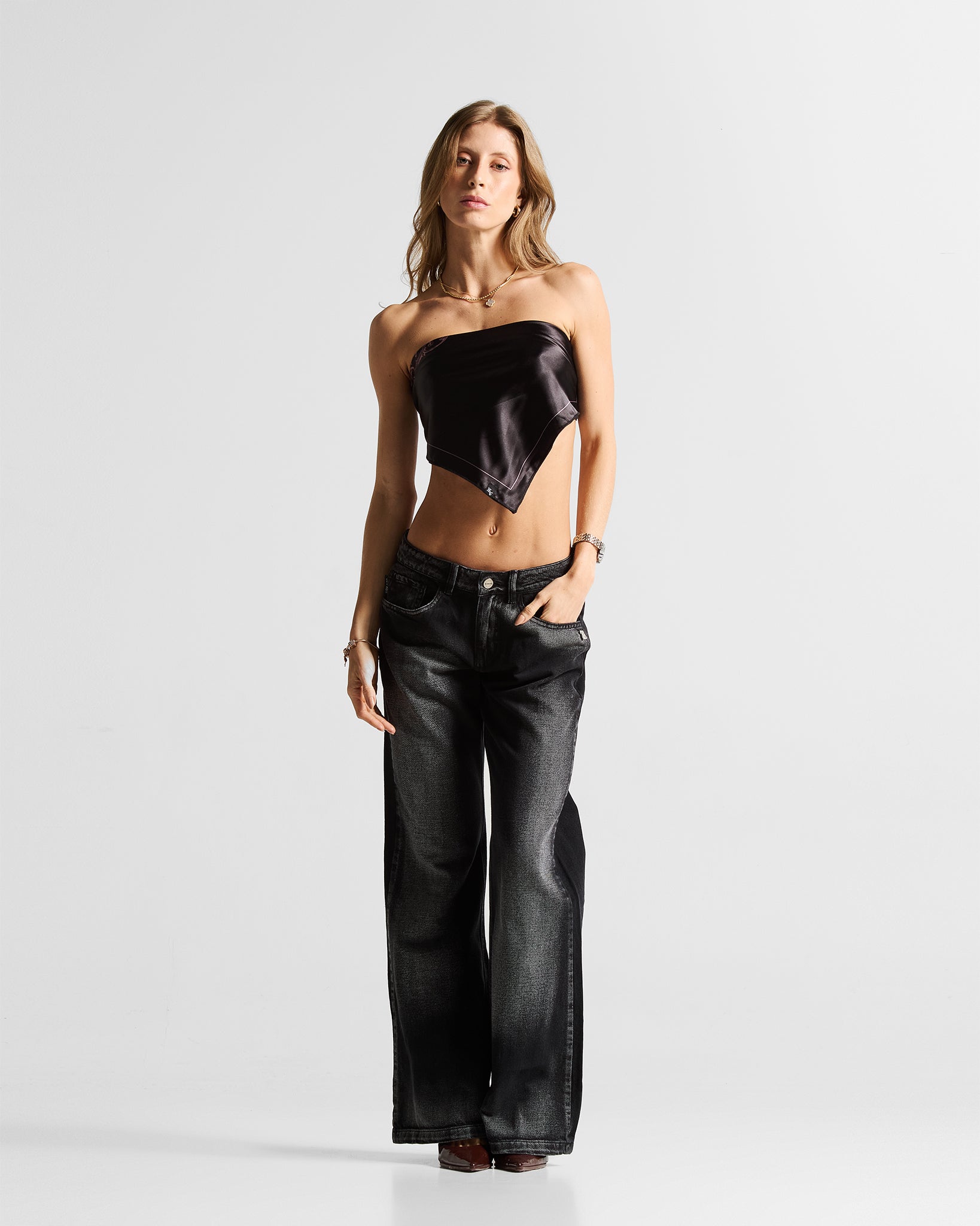 Low Rise Jean Negro Mujer