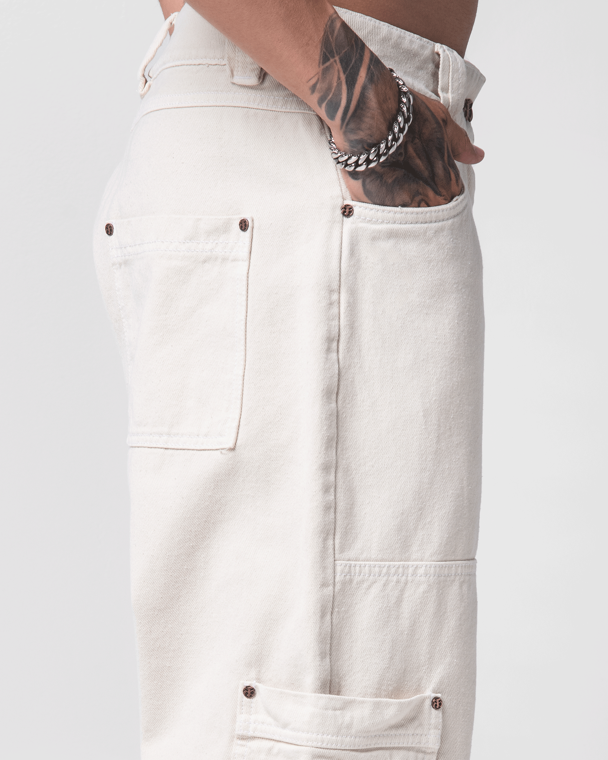 Pantalón Cortes Beige