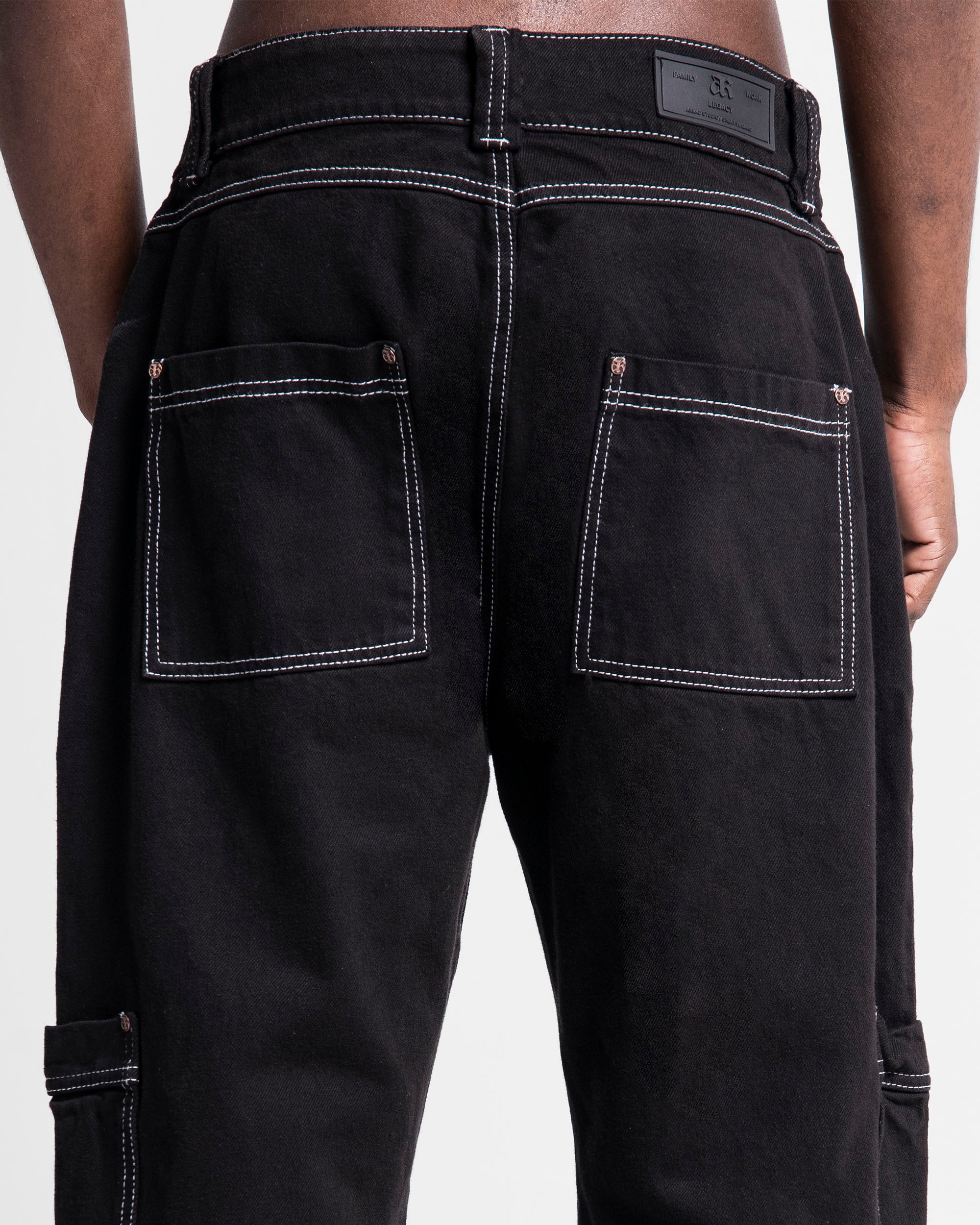 Pantalón Hilos En Contraste Negro