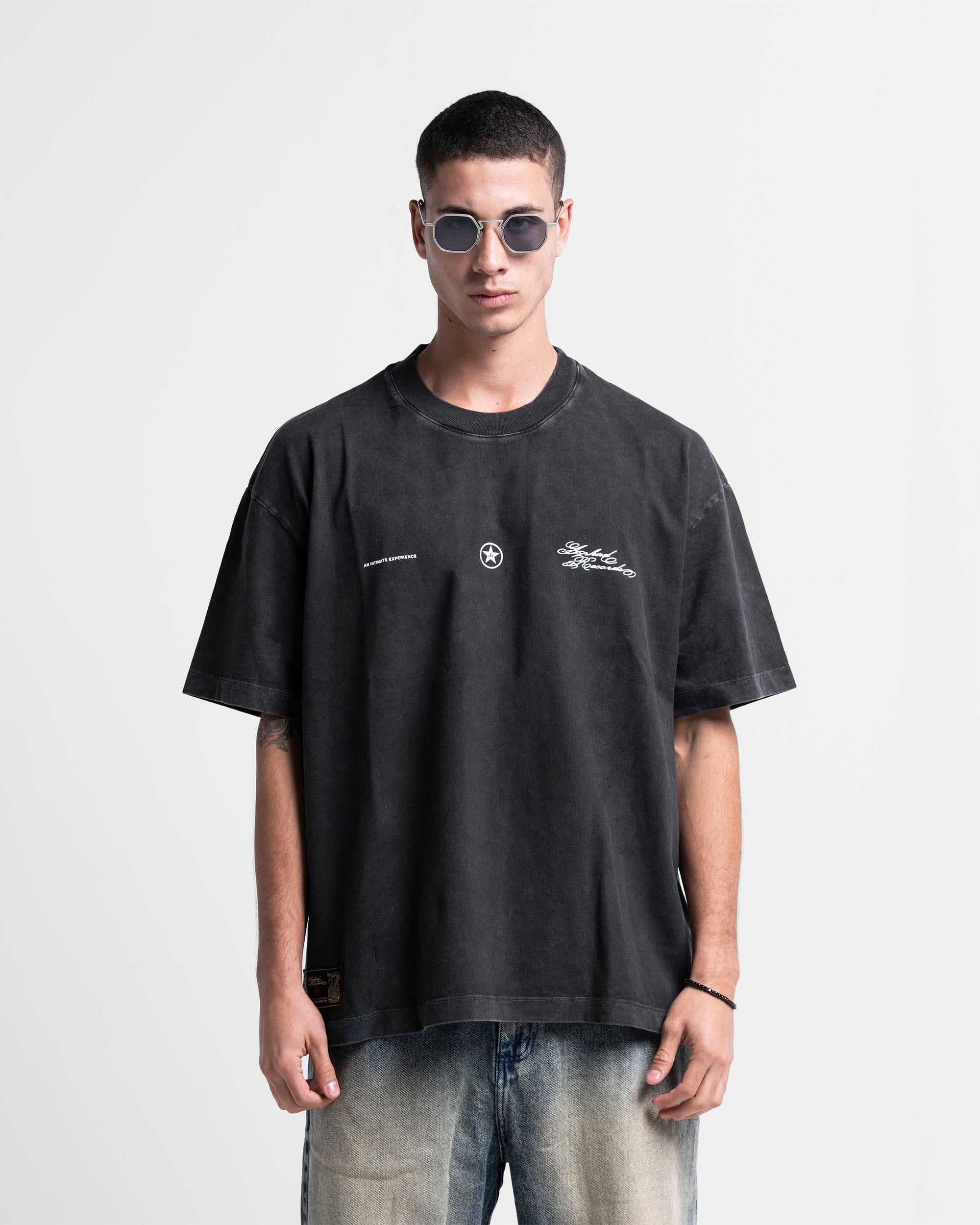 Washed Tshirt Oversize Negra Let The Music Speak