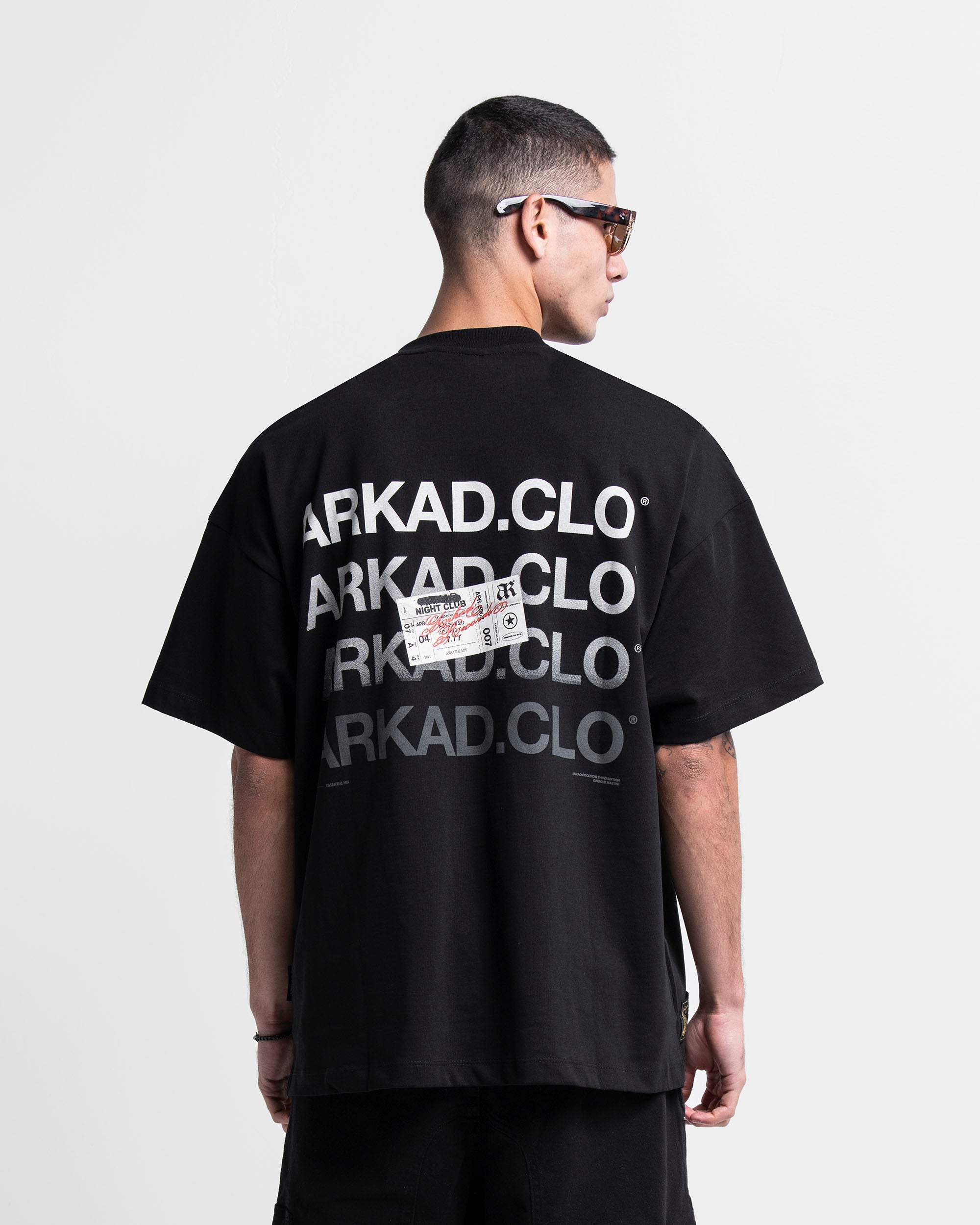 Tshirt Oversize Negra Ticket Arkadclo