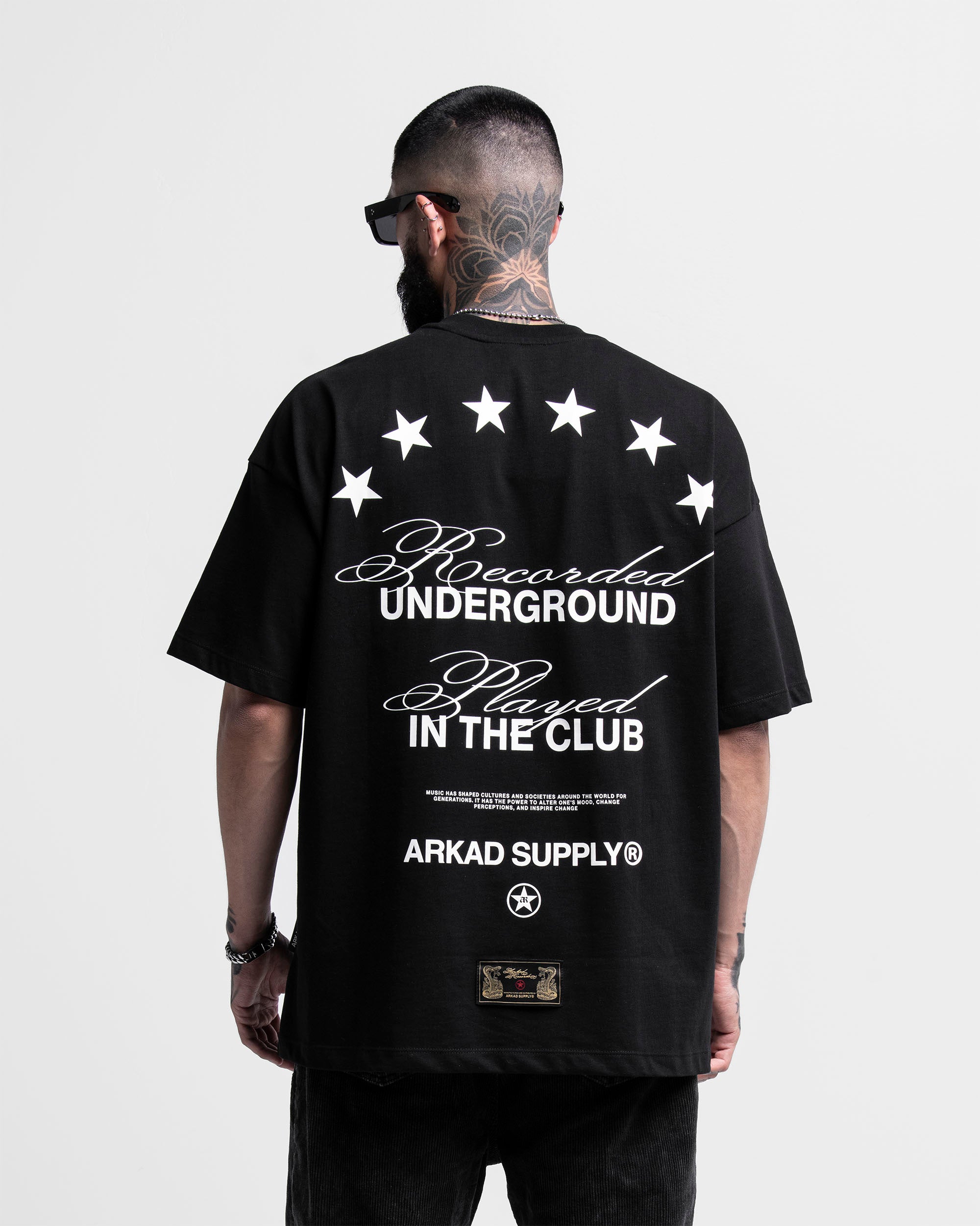 Tshirt Oversize Negra Estrellas