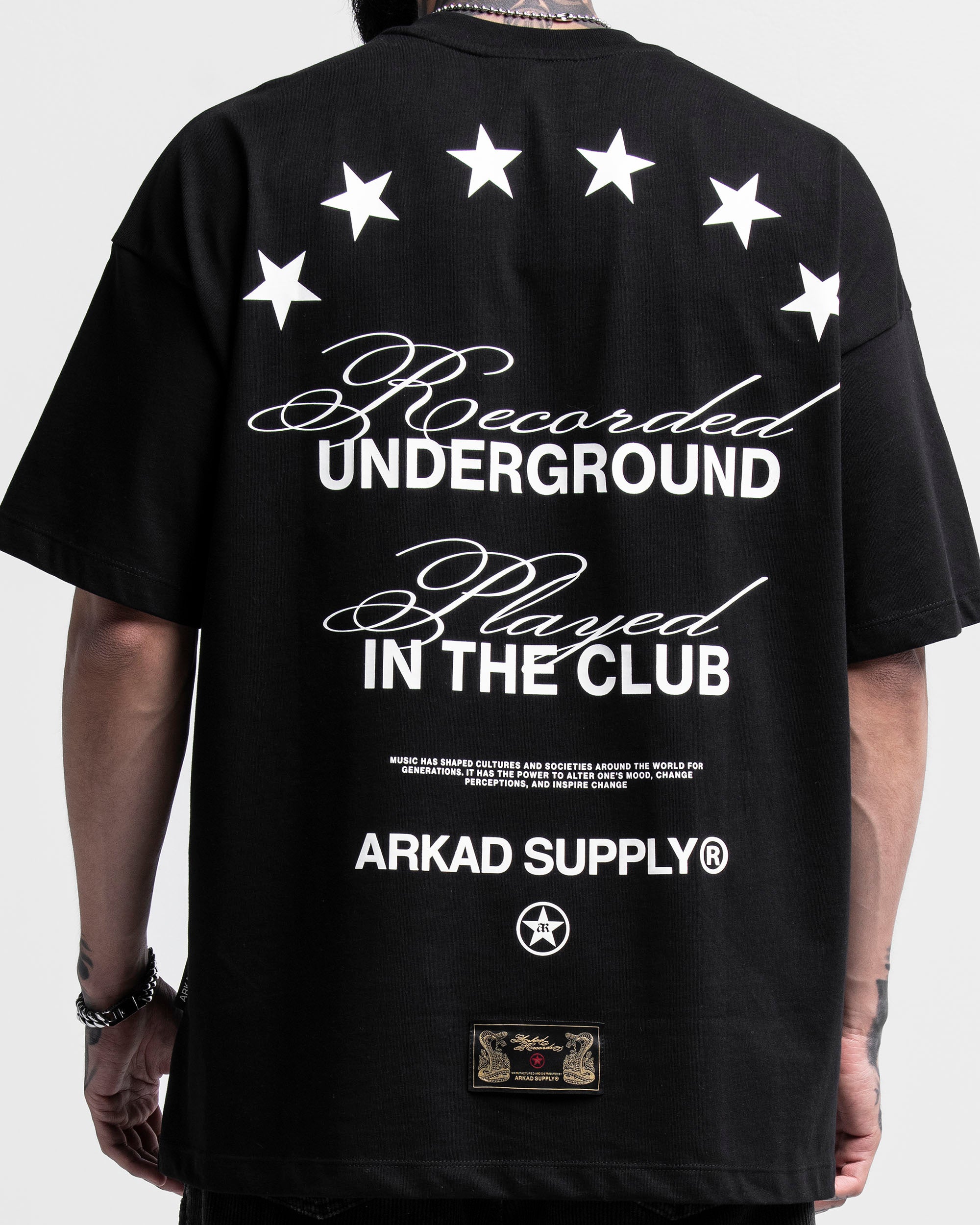 Tshirt Oversize Negra Estrellas