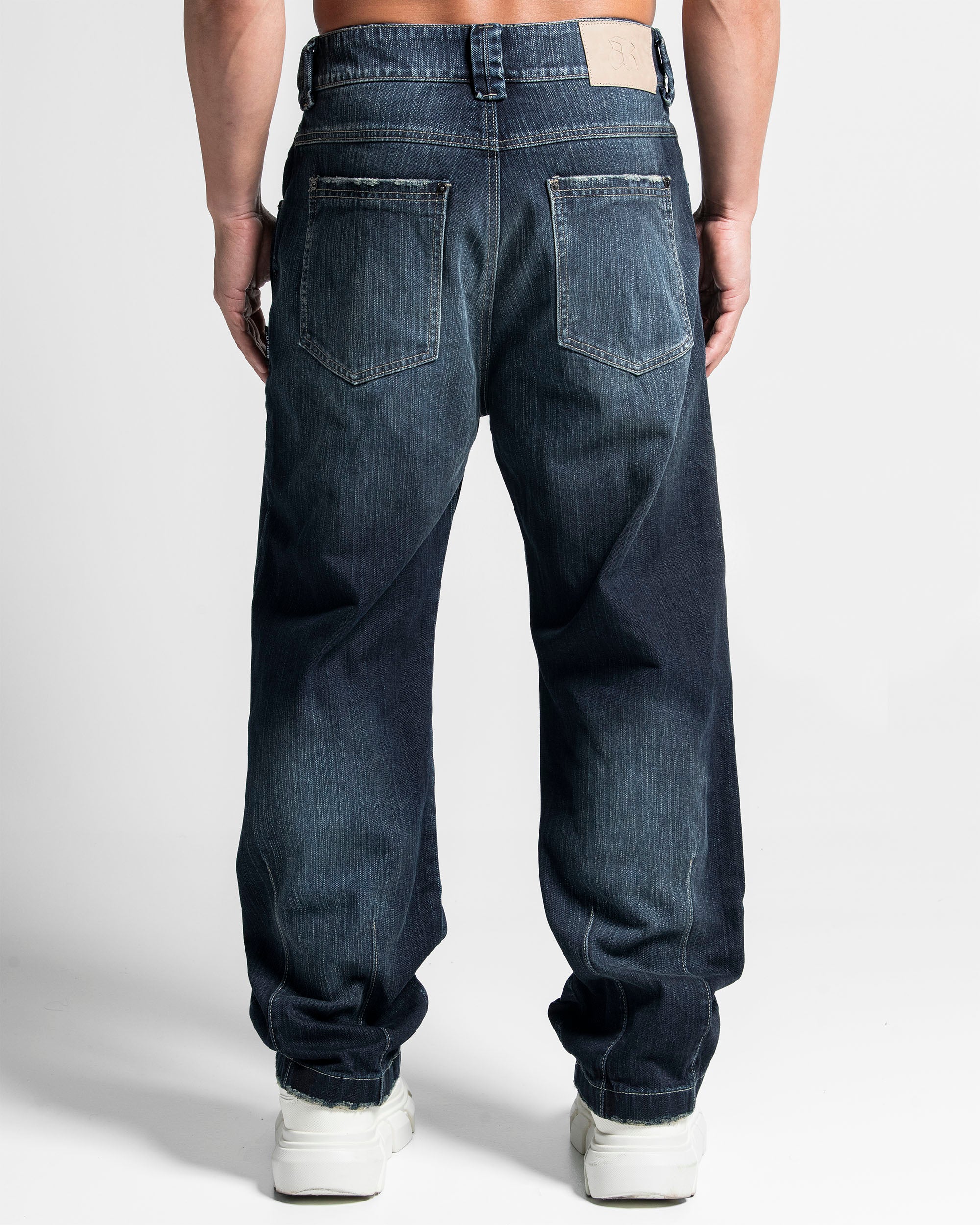 Pleat Jean
