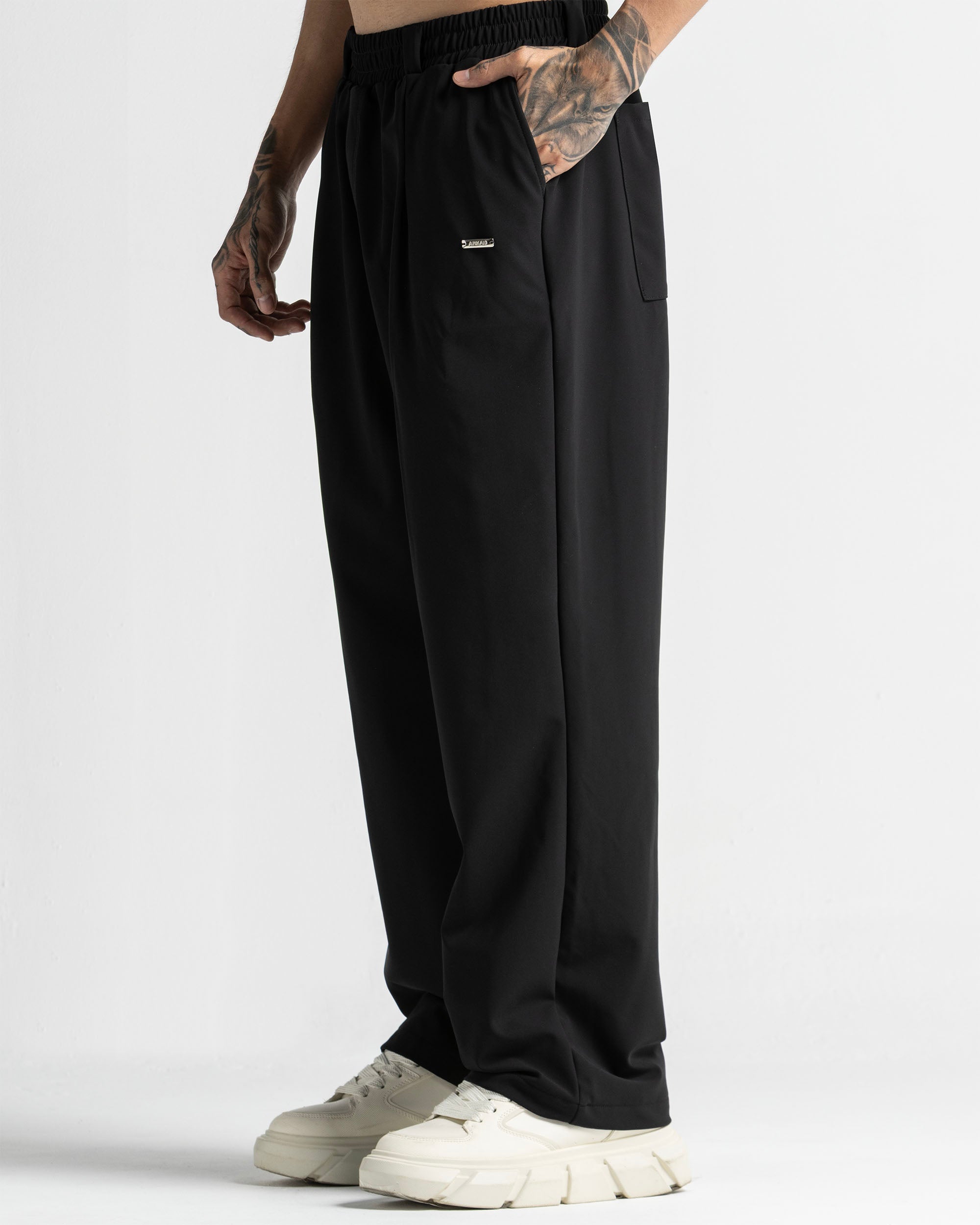 Tailored Relaxed Fit Negro