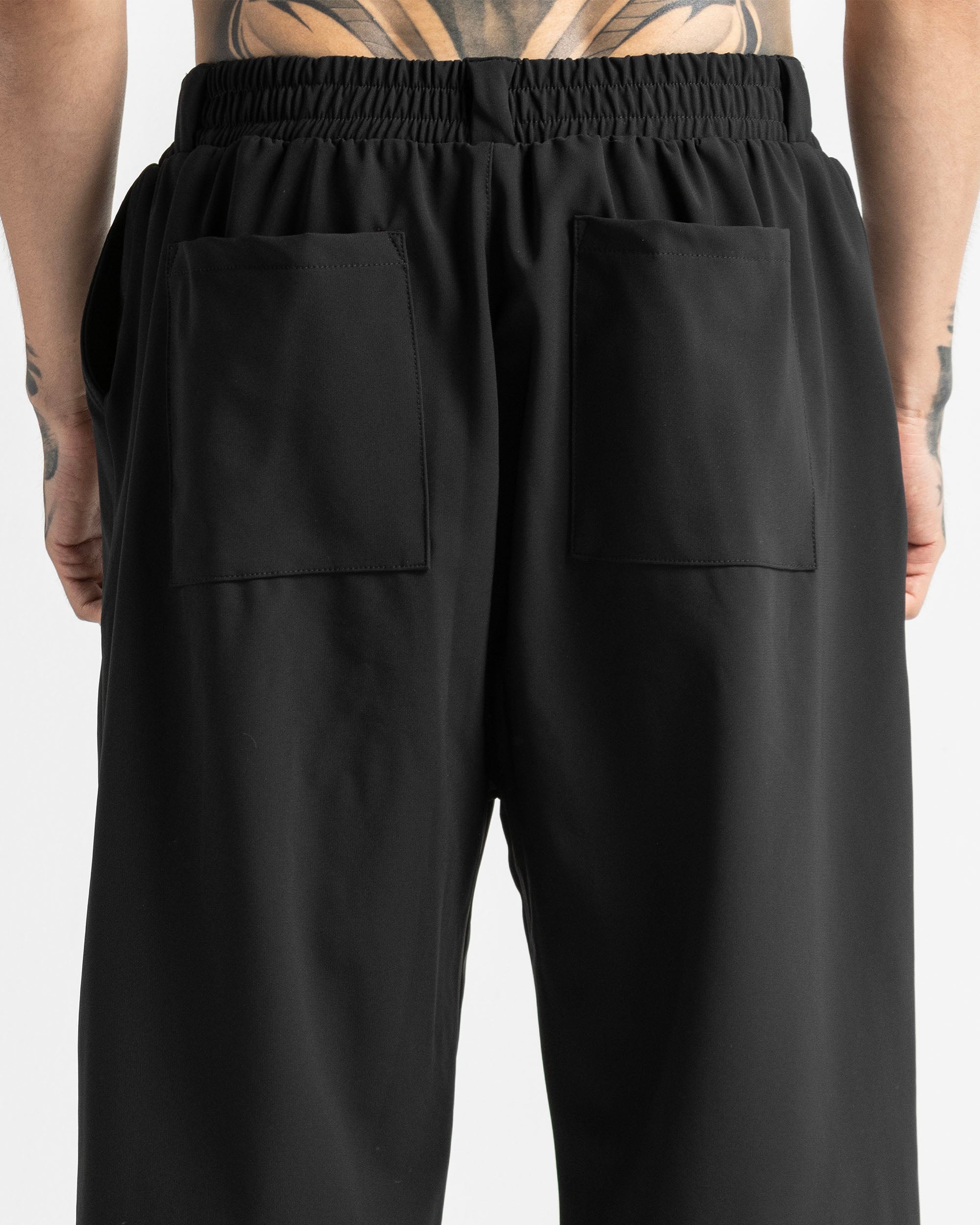 Tailored Relaxed Fit Negro