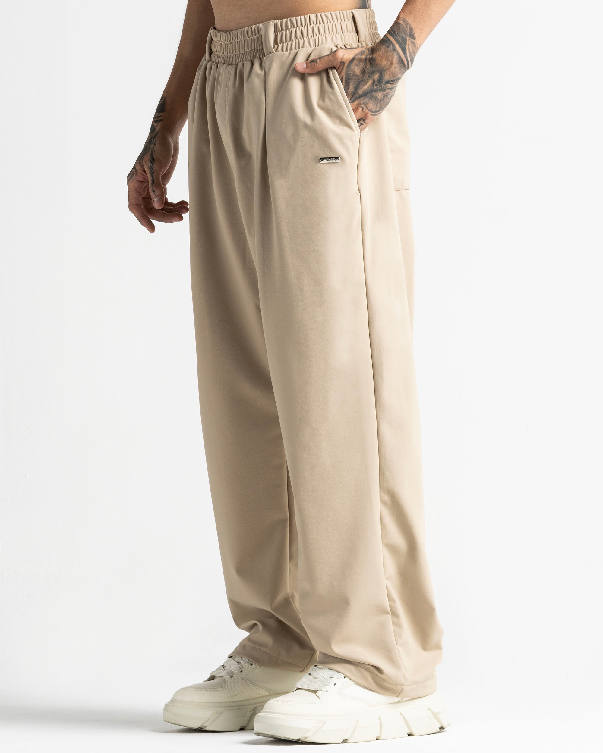 Tailored Relaxed Fit Arena