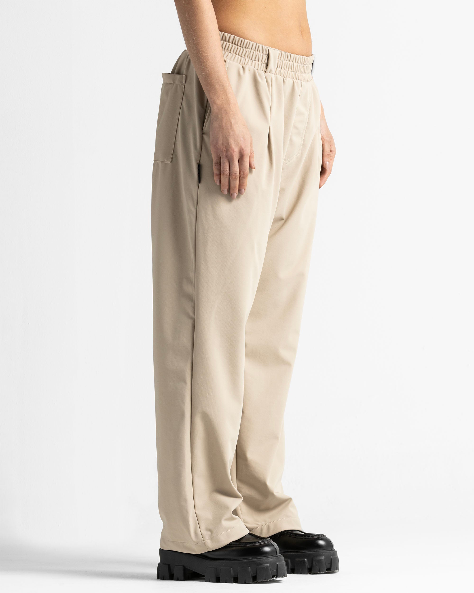 Tailored Relaxed Fit Arena