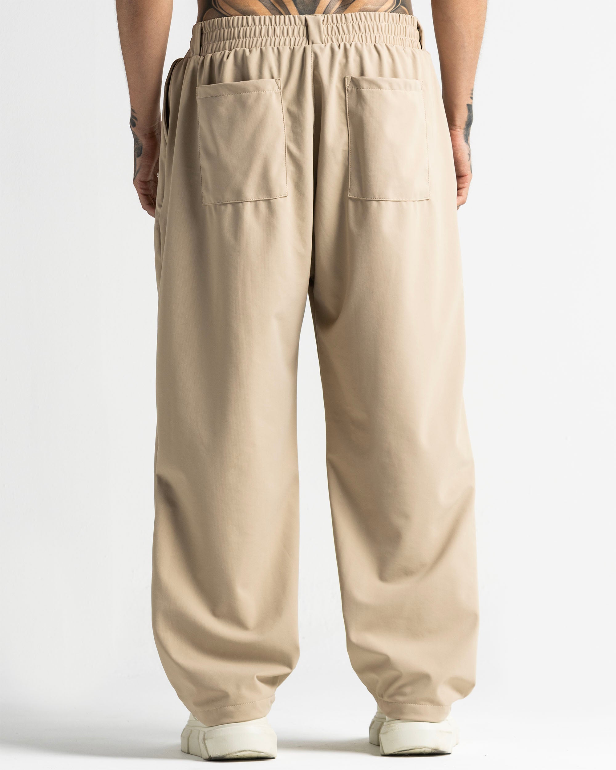 Tailored Relaxed Fit Arena
