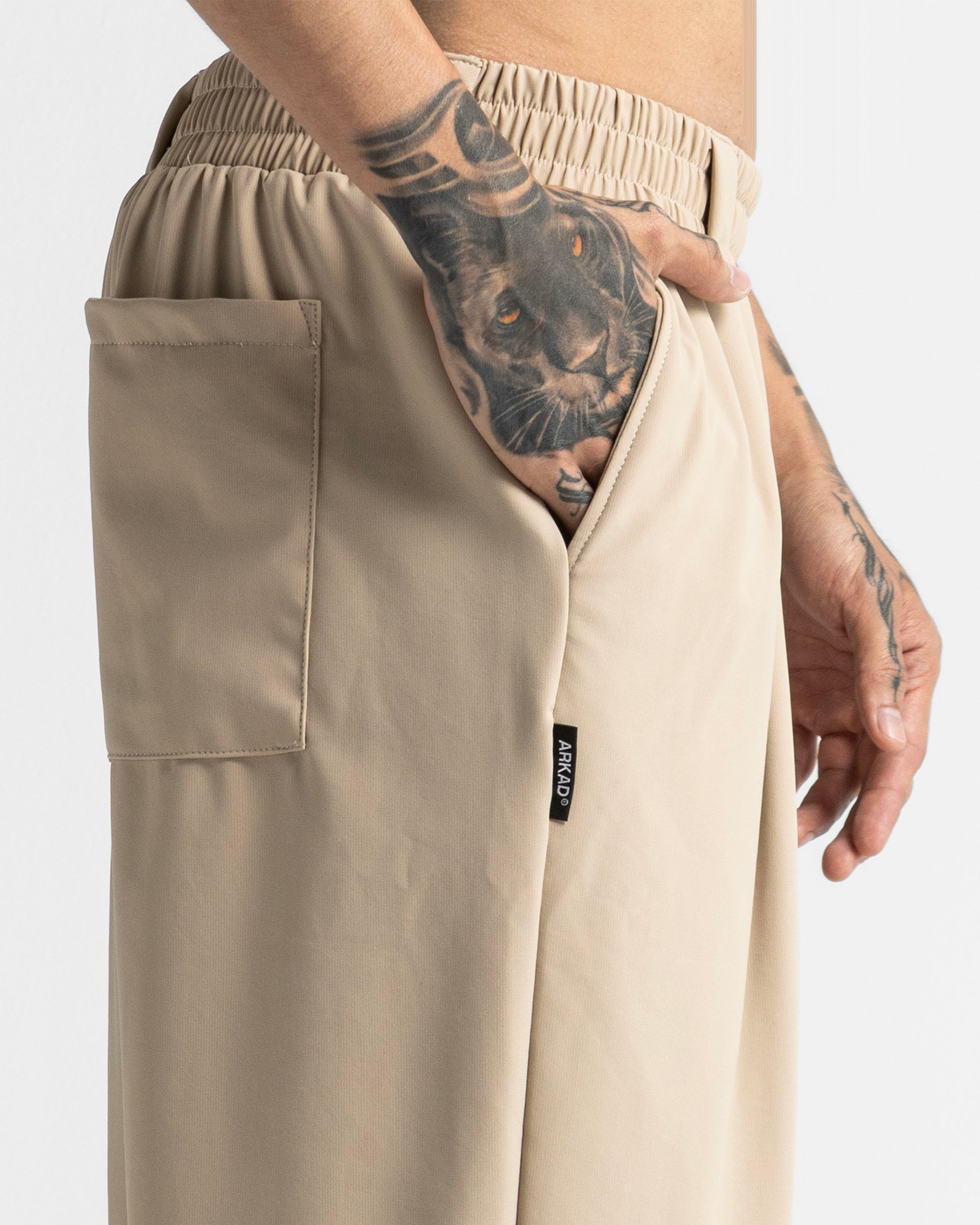 Tailored Relaxed Fit Arena